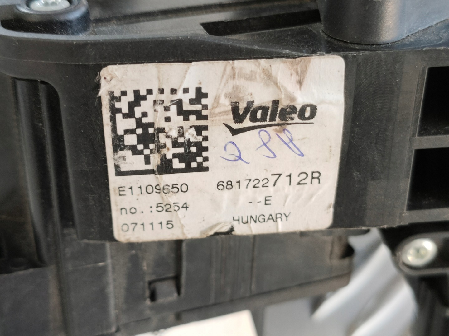 DACIA DOKKER DUSTER 12- DEVIO LUCI DEVIO Comandi PAJAK 681722712R OE