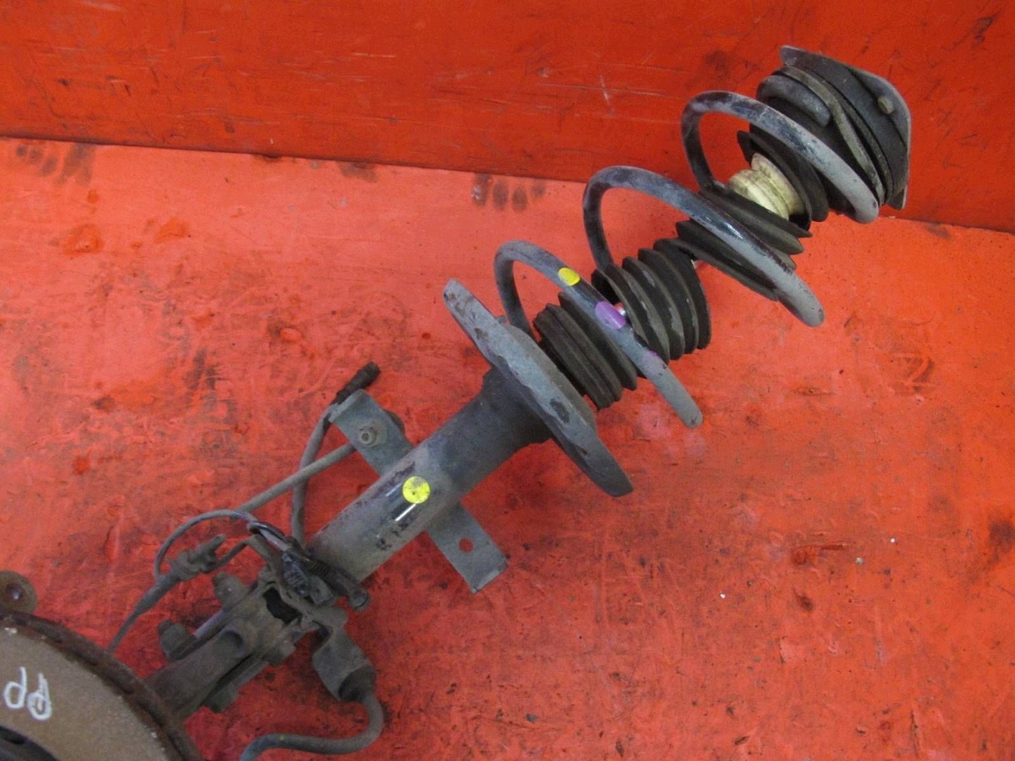 RENAULT CAPTUR and 1.5 DCI K9K628 swing shock absorber right front front