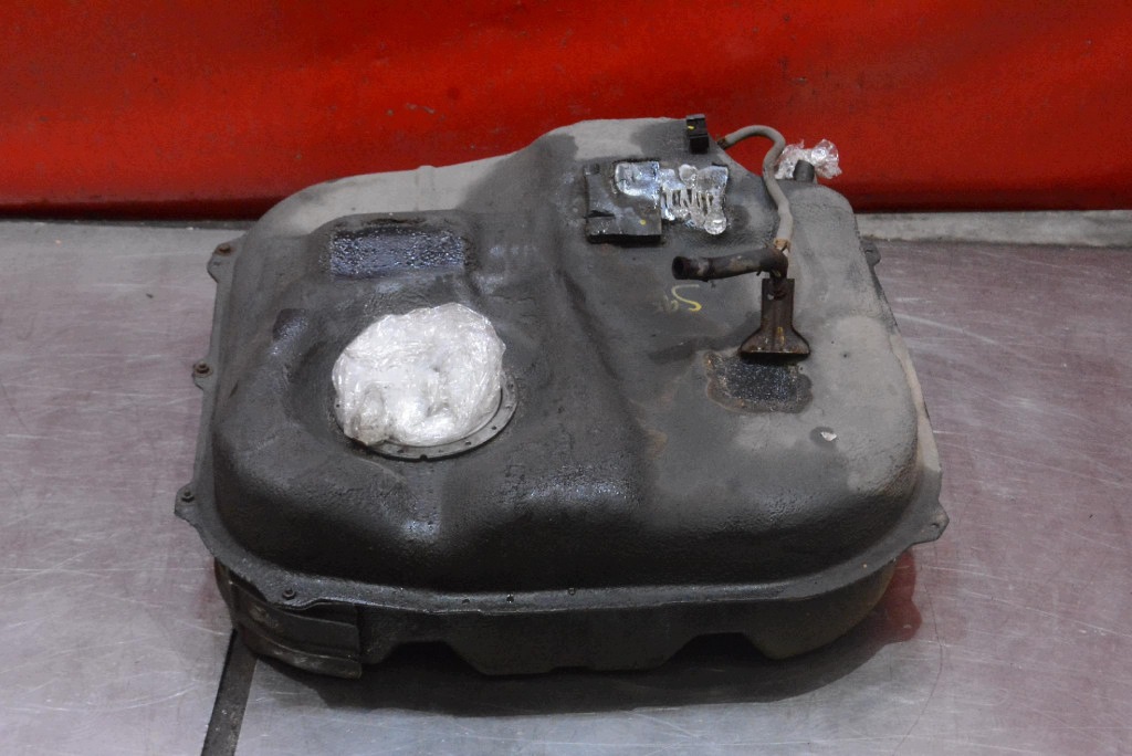 serbatoio Serbatoio carburante KIA CEED 1 e 2.0 CRDI 140 KM 07-10