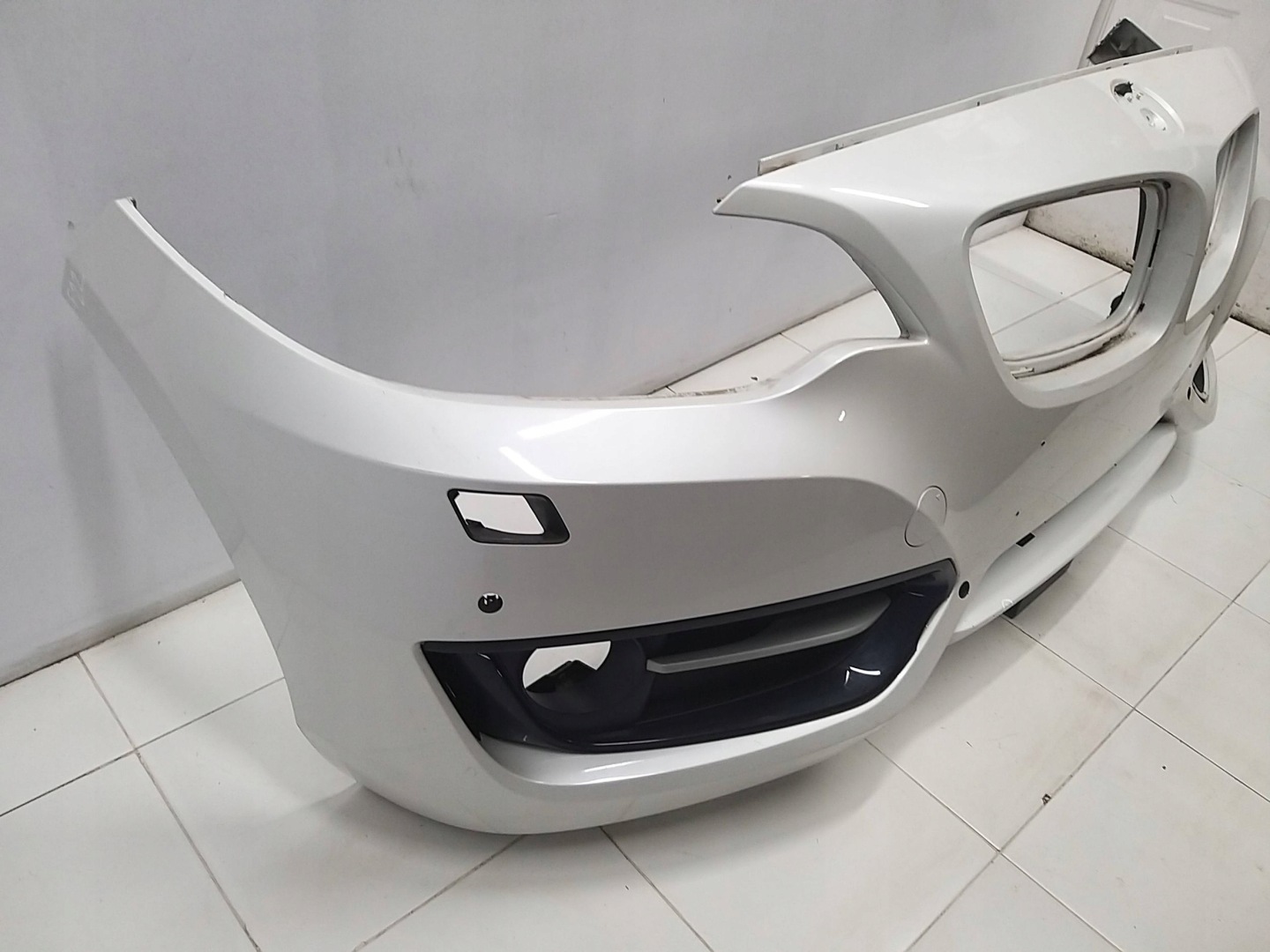 BMW SERIA 2 F22 F23 bumper front front PDC washers 87104156