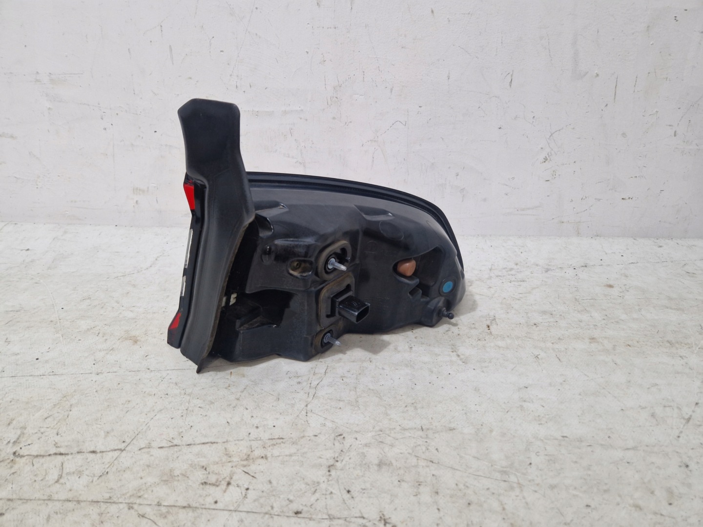 DODGE CHARGER 2019- light left rear part rear 68213145AD