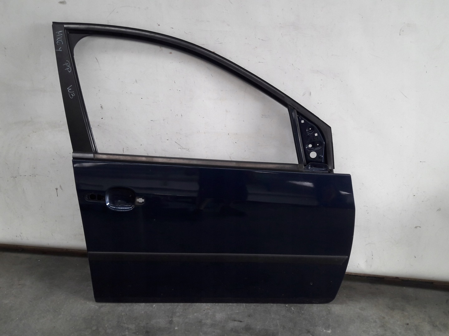 door right front W3 Ford Fiesta MK6