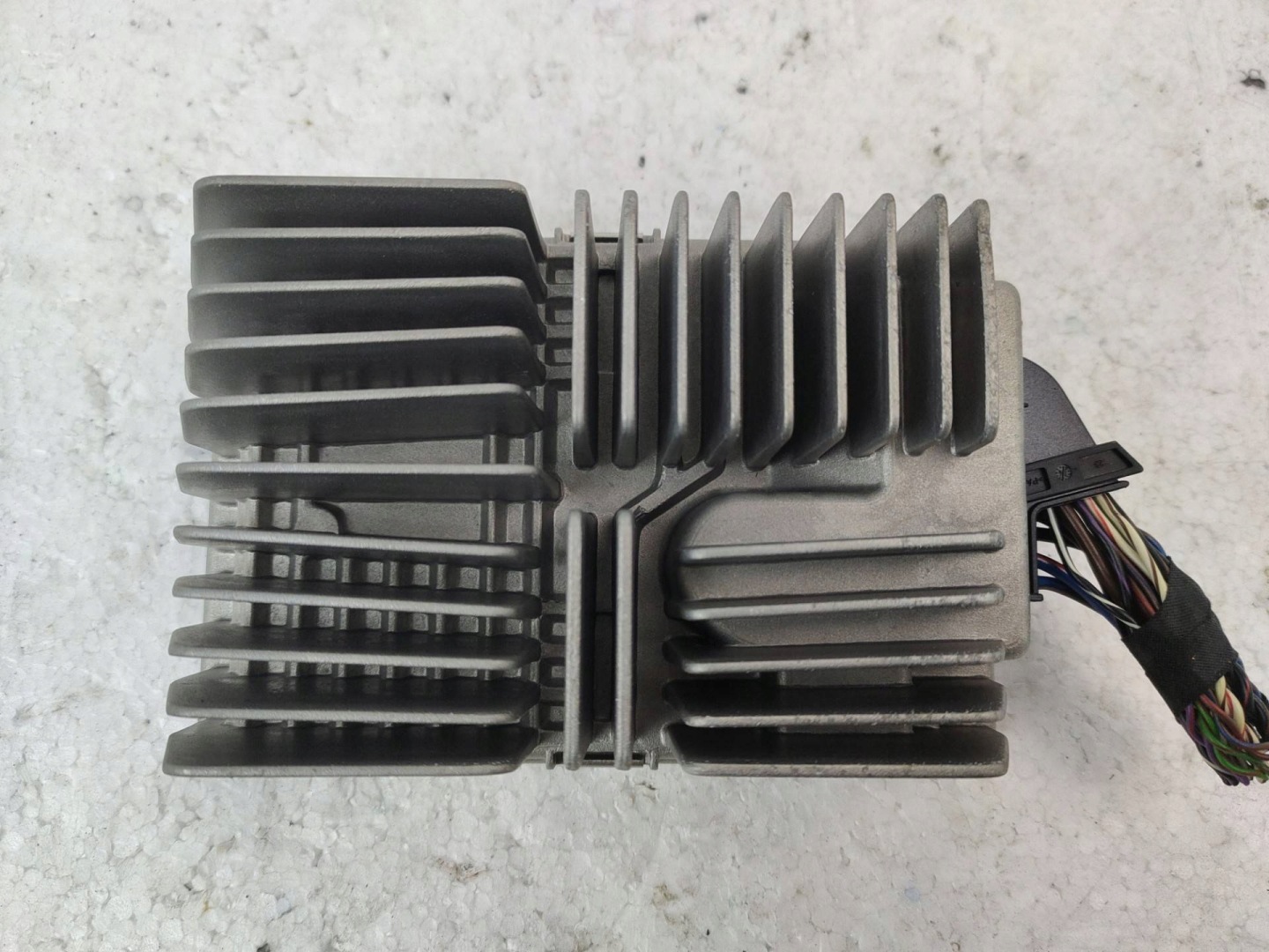 amplifier radia BMW 3 F30 2015 9334716-01
