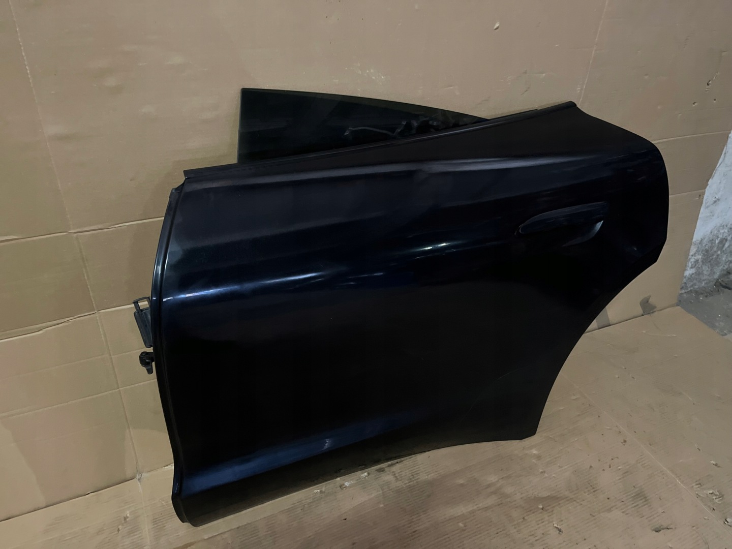 IDEALNE door KPL. rear. rear part left PORSCHE TAYCAN 1 9
