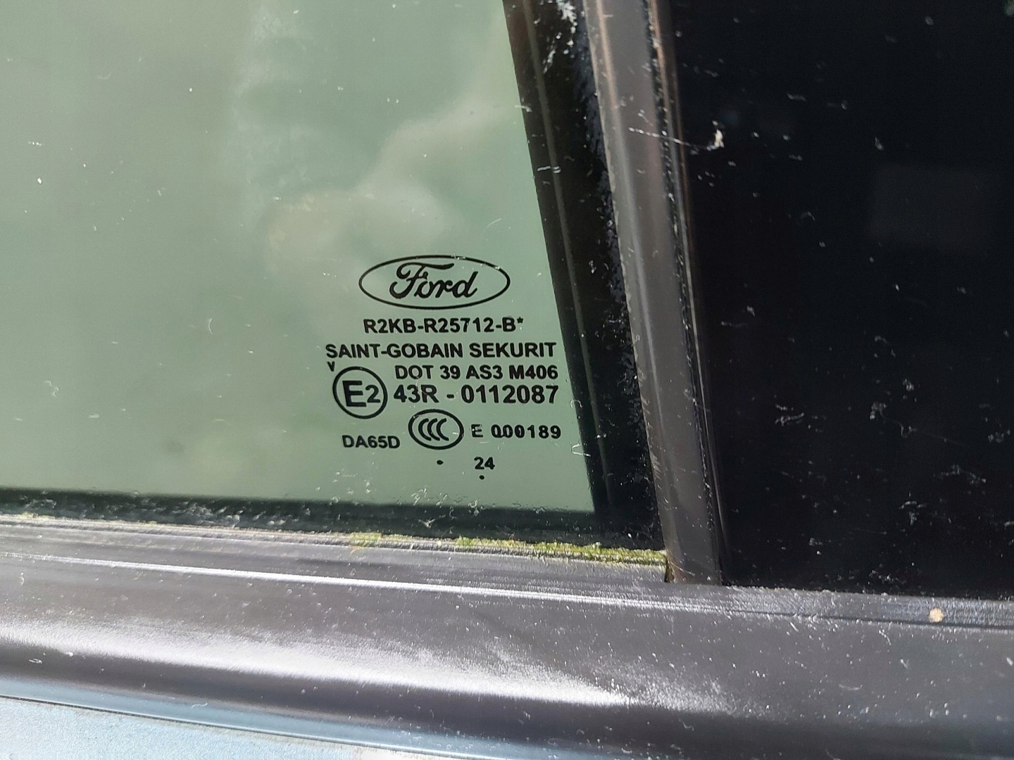 Ford Explorer VII R2KB Tür rechts heck hinten blauer 4DMEWHA