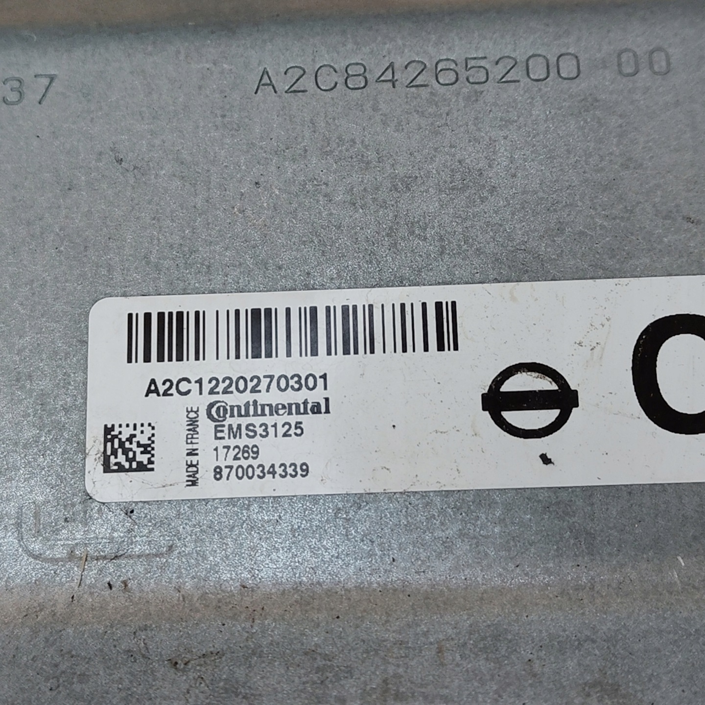 computer of the engine NISSAN 237105fn0d