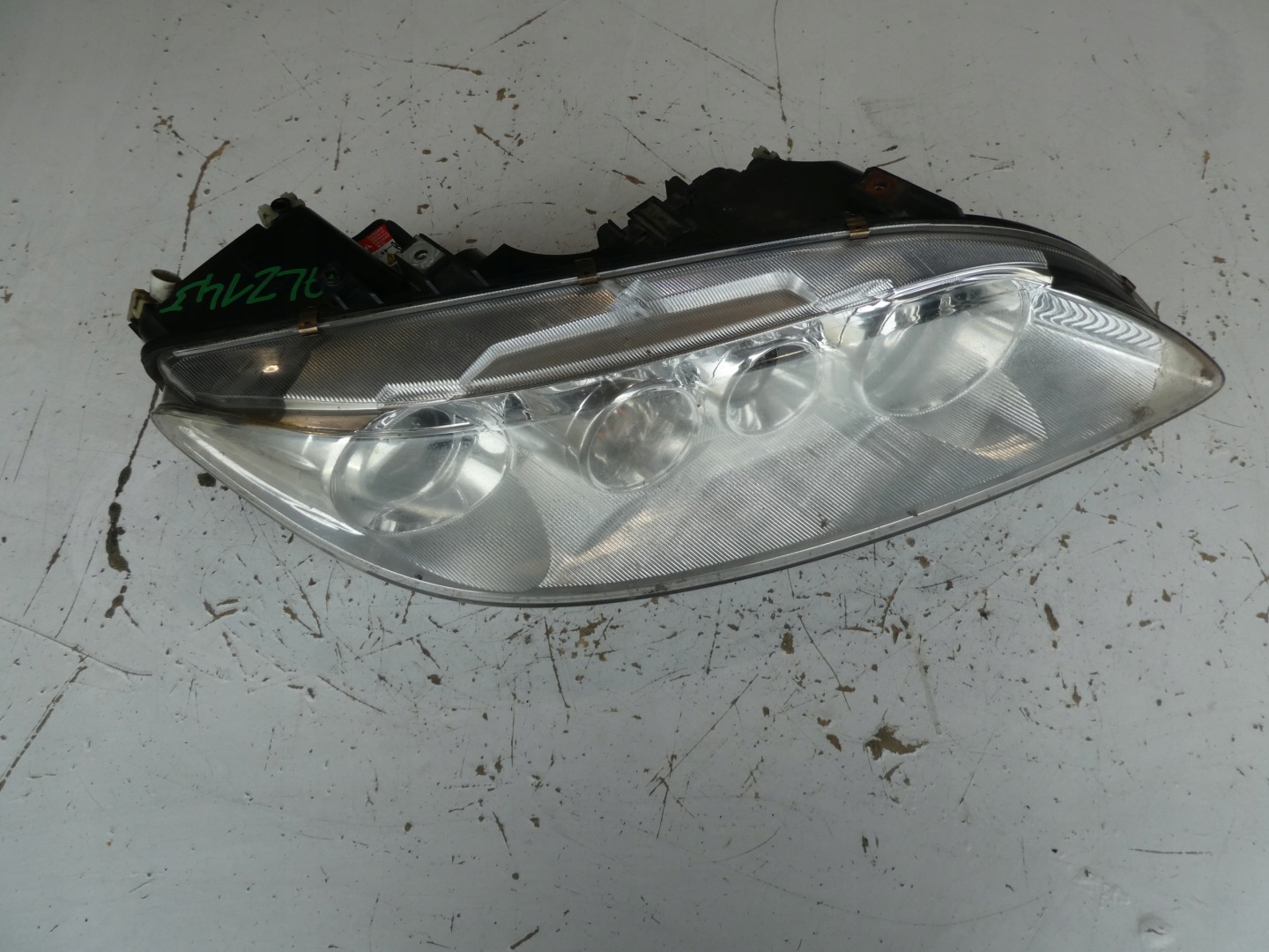 MAZDA 6 REFLEKTOR right 014003907R
