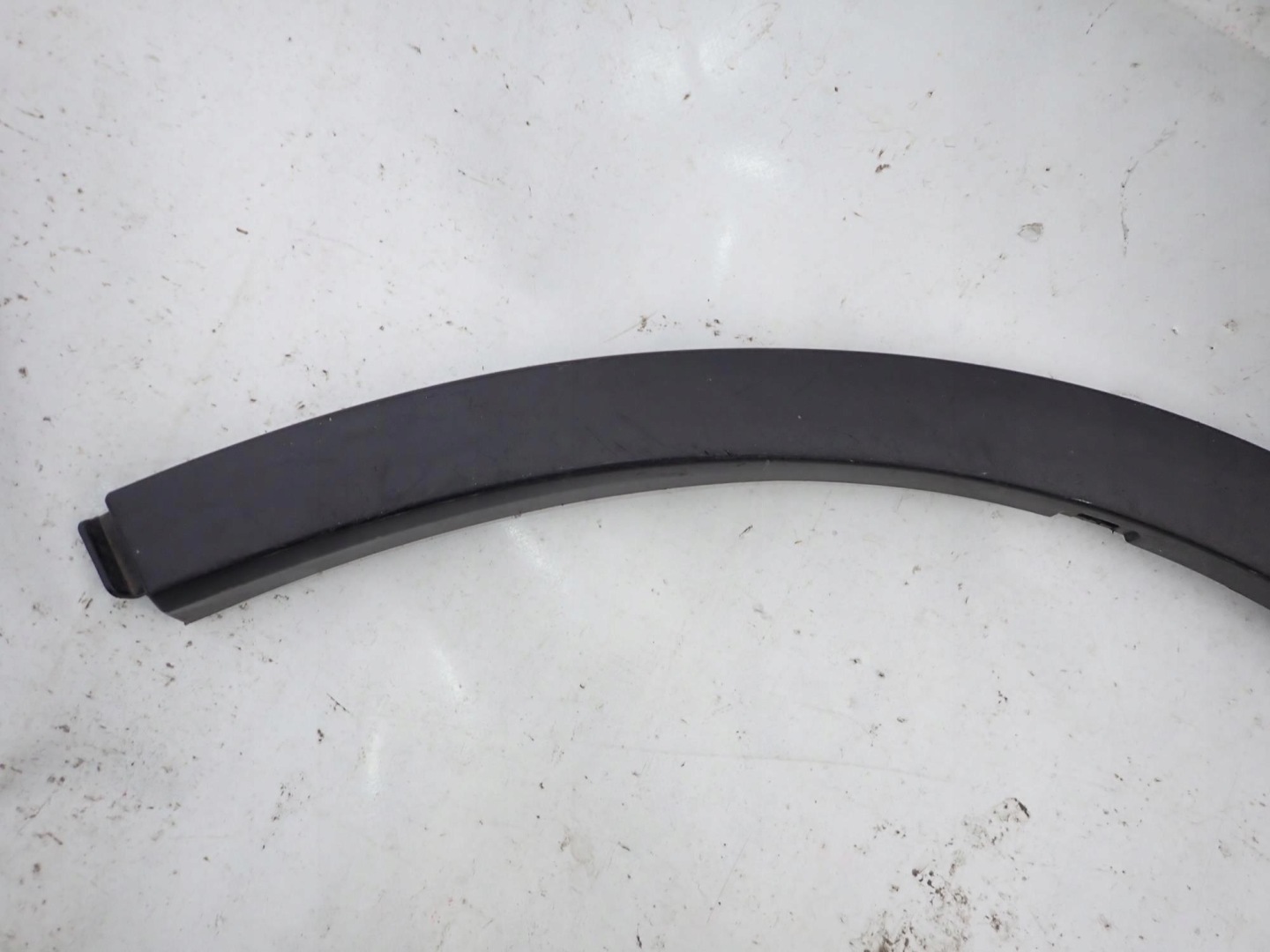 SUBARU OUTBACK V 5 14-19 moulding cap left rear part