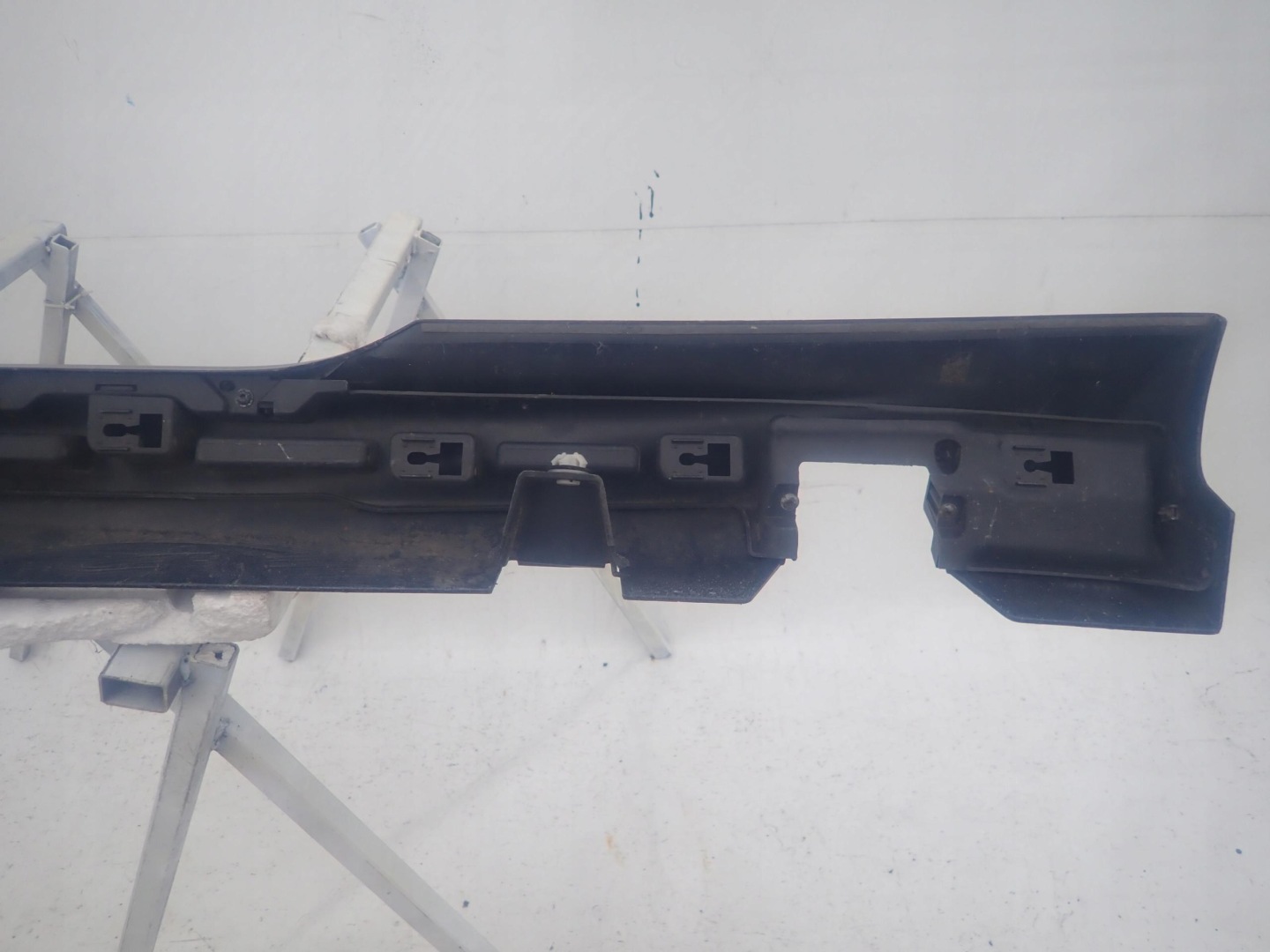 FORD FIESTA VII MK7 ST LIFT 12- threshold right moulding