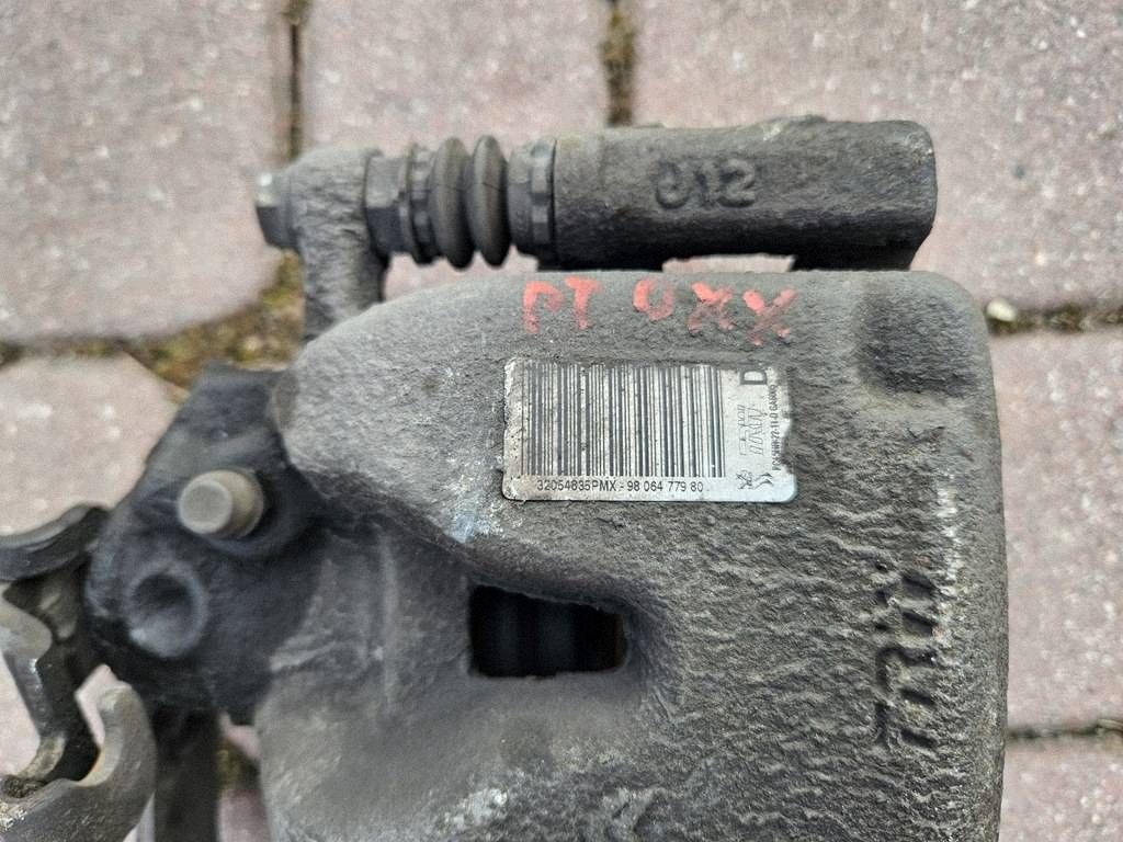 caliper jarzmo rear part rear right PROACE VIVARO C SCUDO JUMPY EXPERT 9806477980