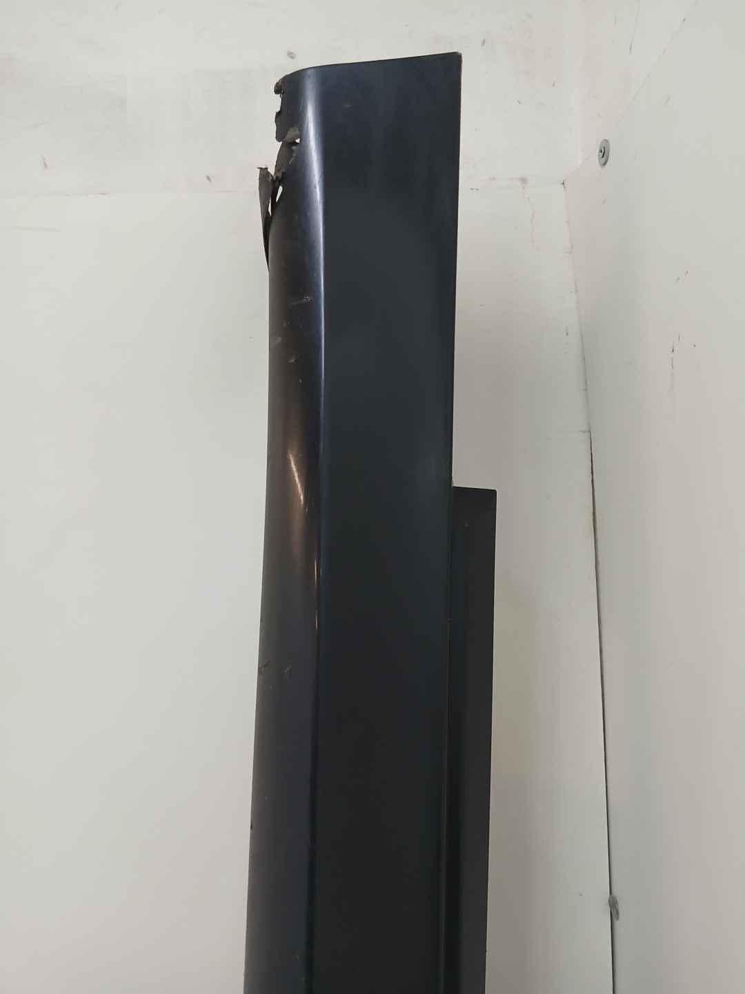 moulding threshold left BMW E60 E61 416/9 M PAKIET
