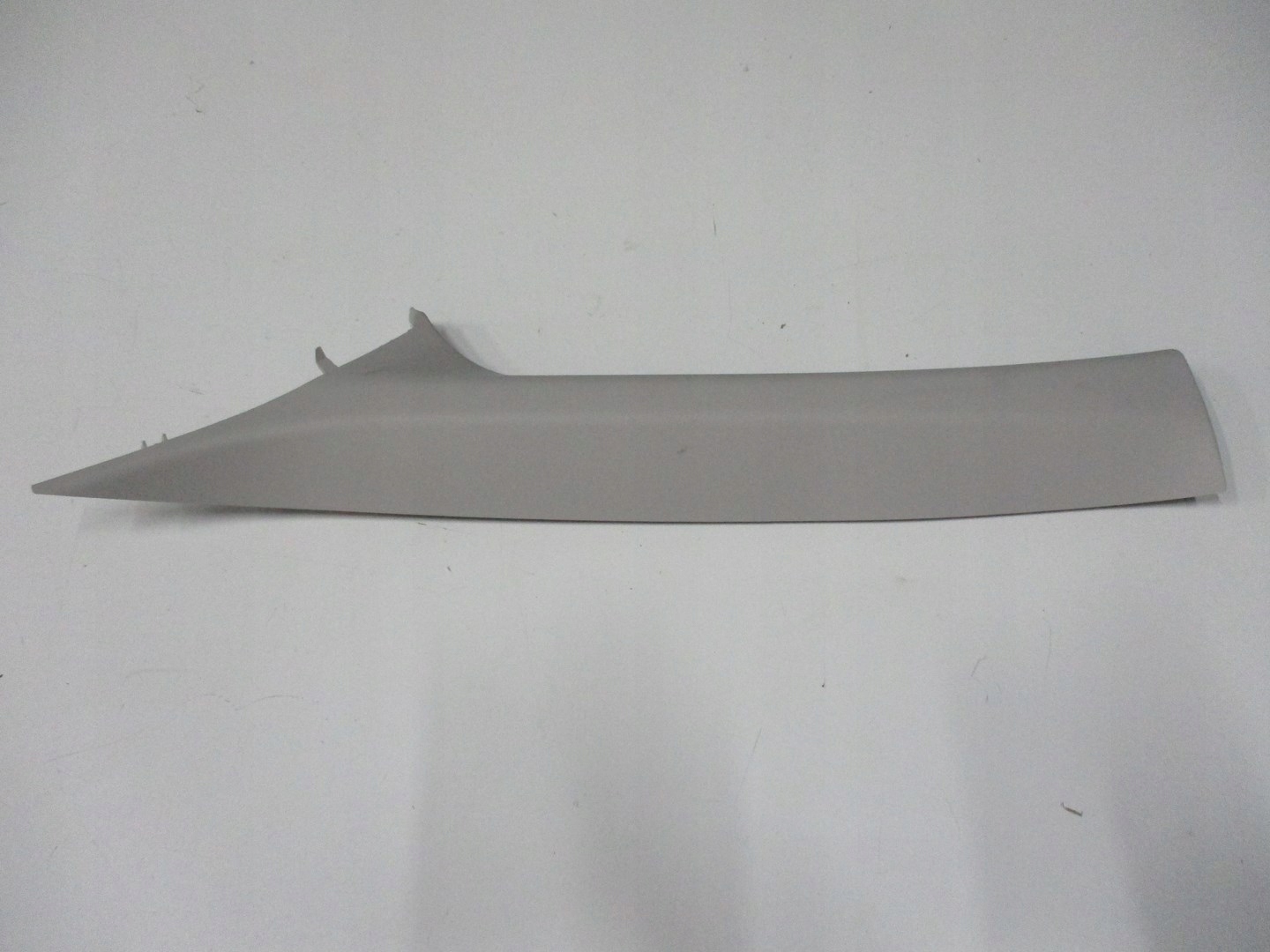 moulding cover for pillar RENAULT MEGANE GT 15R