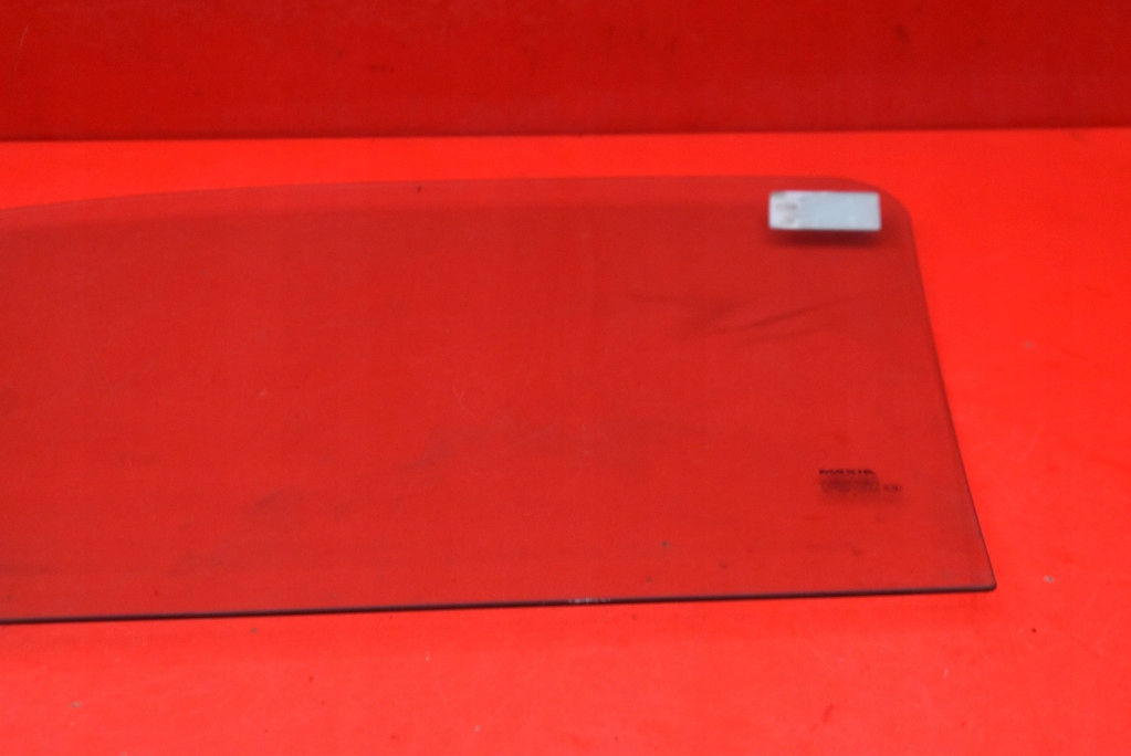 window side right front front AIXAM 500 04R