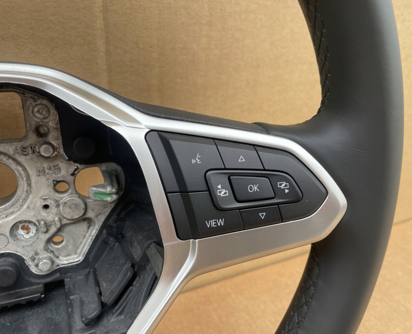 steering wheel, PASSAT B8 ARTEON T7 3G0419089DE DSG leather as new