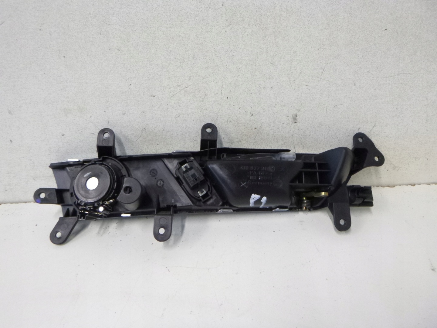 handle inner front left Audi A6 C6 05r.