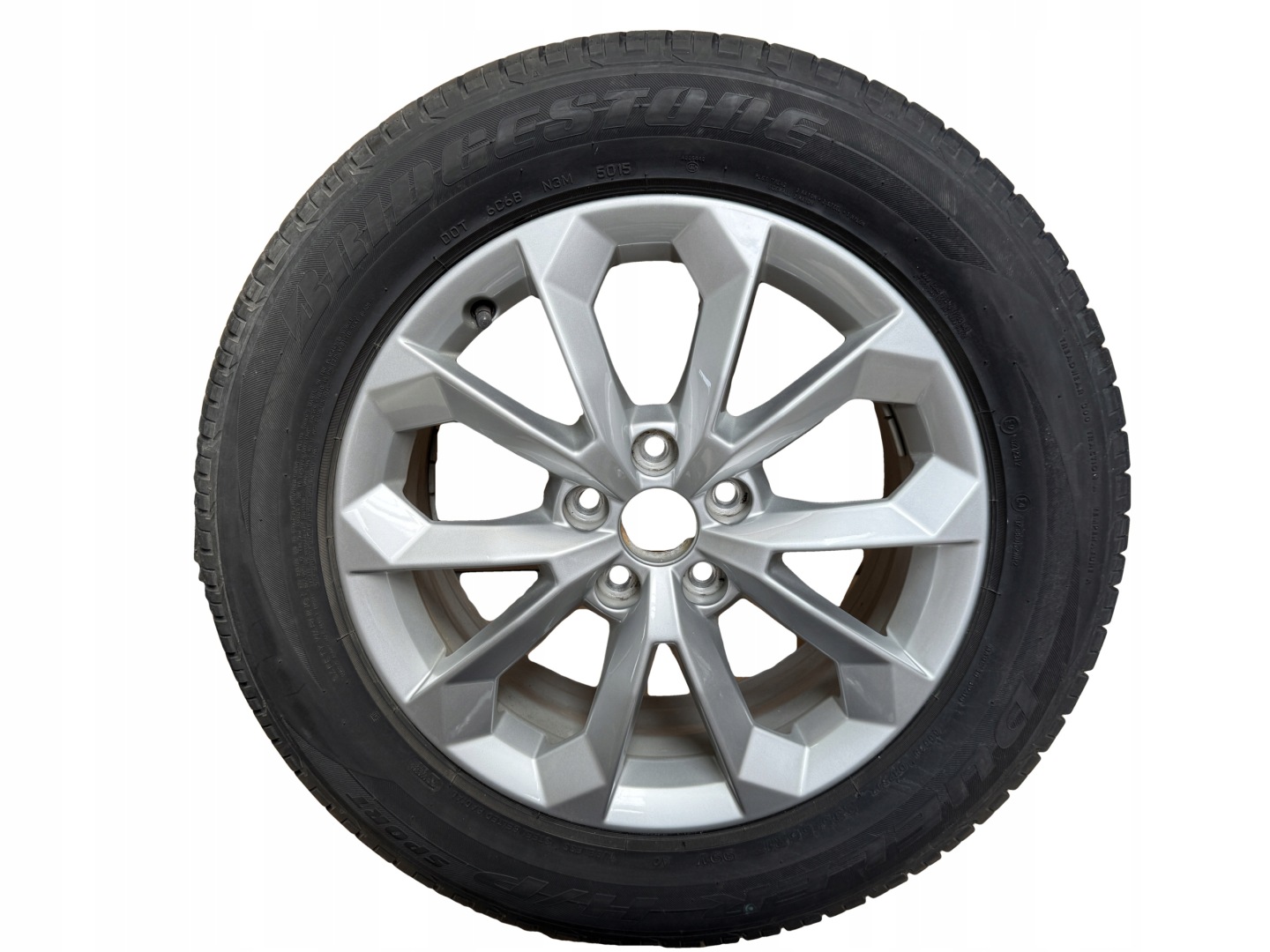 AUDI Q3 8U wheels discs 235/55R17 BRIDGESTONE