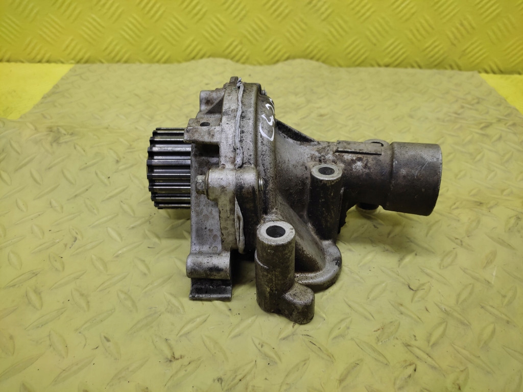CITROEN C4 2.0 16V water pump 538050010