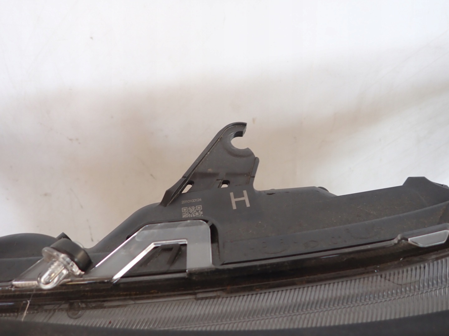 TOYOTA RAV4 V LIFT 22- light left front front FULL LED