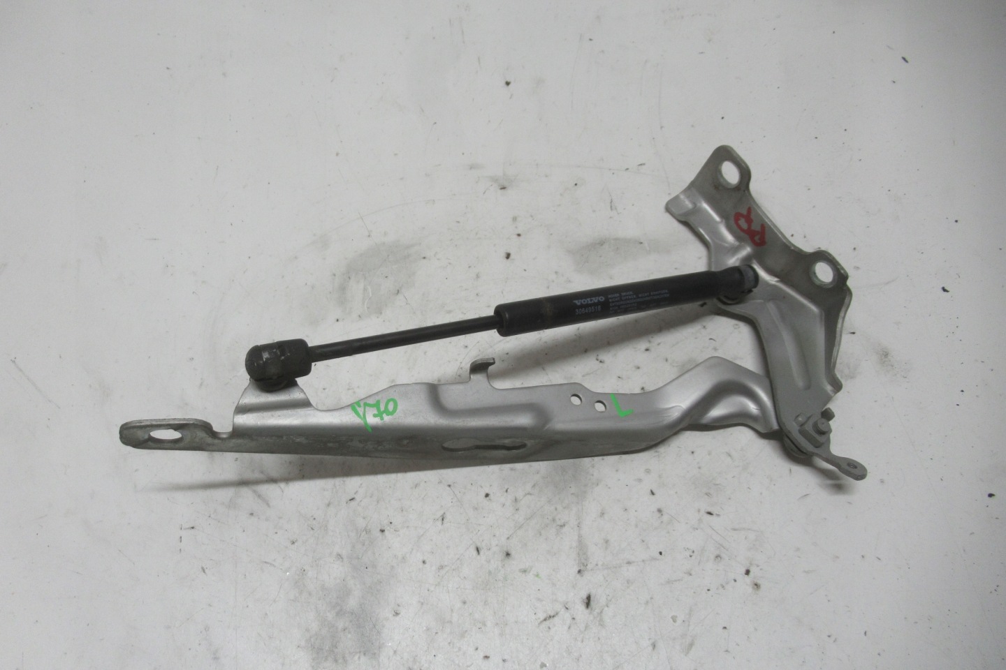 VOLVO V70 2.0 D 09R hinge bonnets left right front telescope KOMPLET