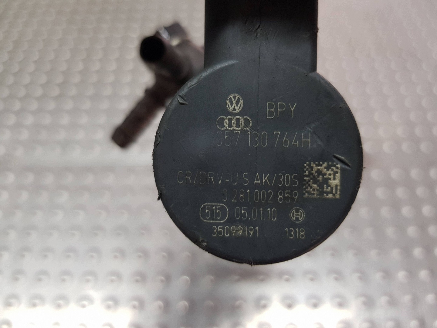 kraftstoffverteiler einspritzleiste rechts sensor 059130090AH AUDI A4 B8 A5 8T A6 C6 3.0 TDI