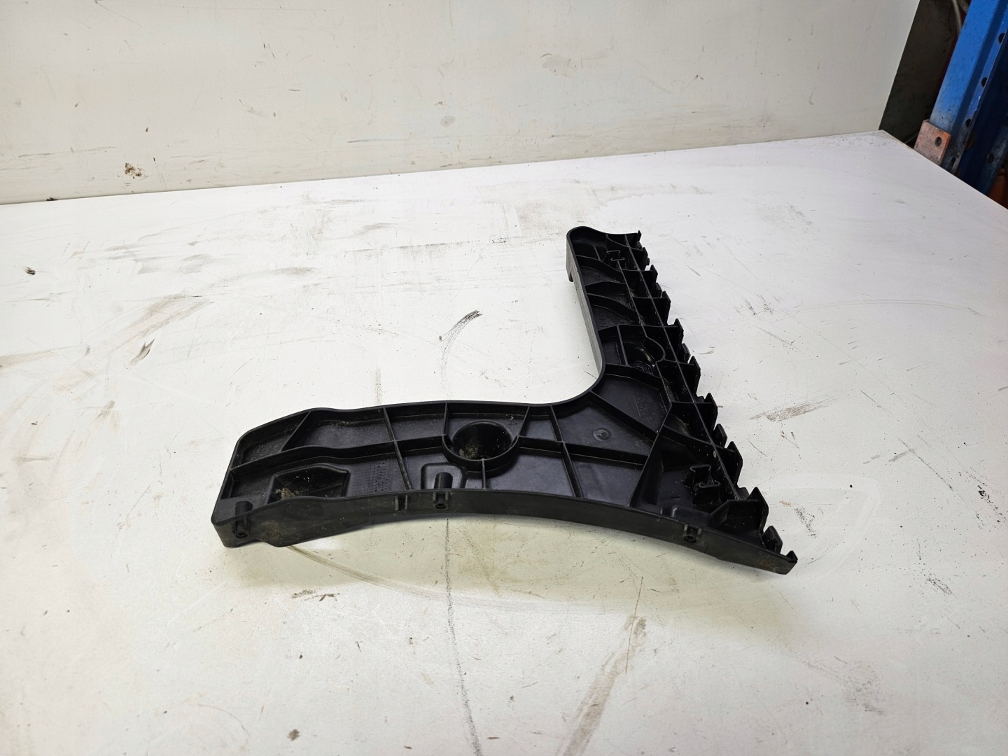bumper bracket right rear part AUDI A6 C7 4G5807454C