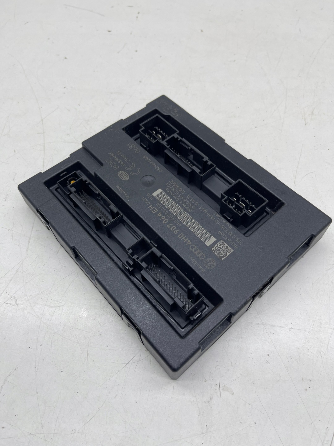 AUDI A7 A6 C7 module control unit komfortu BCM 2 2.01 868MHz LEGALNY!