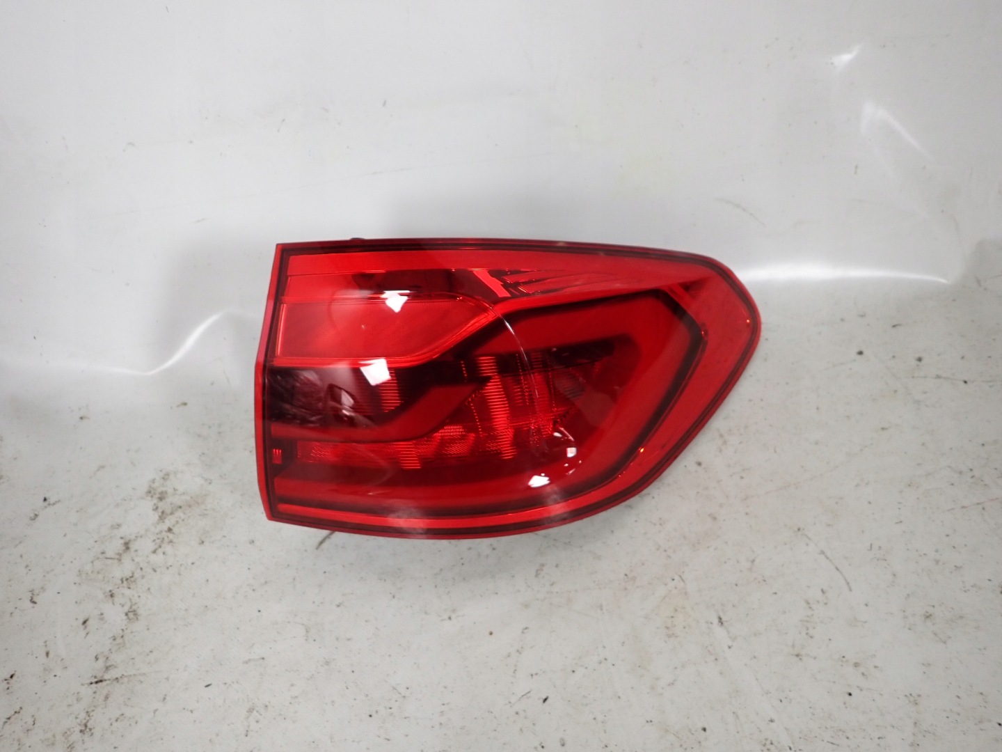 BMW 5 G31 TOURING 17- light right rear part rear