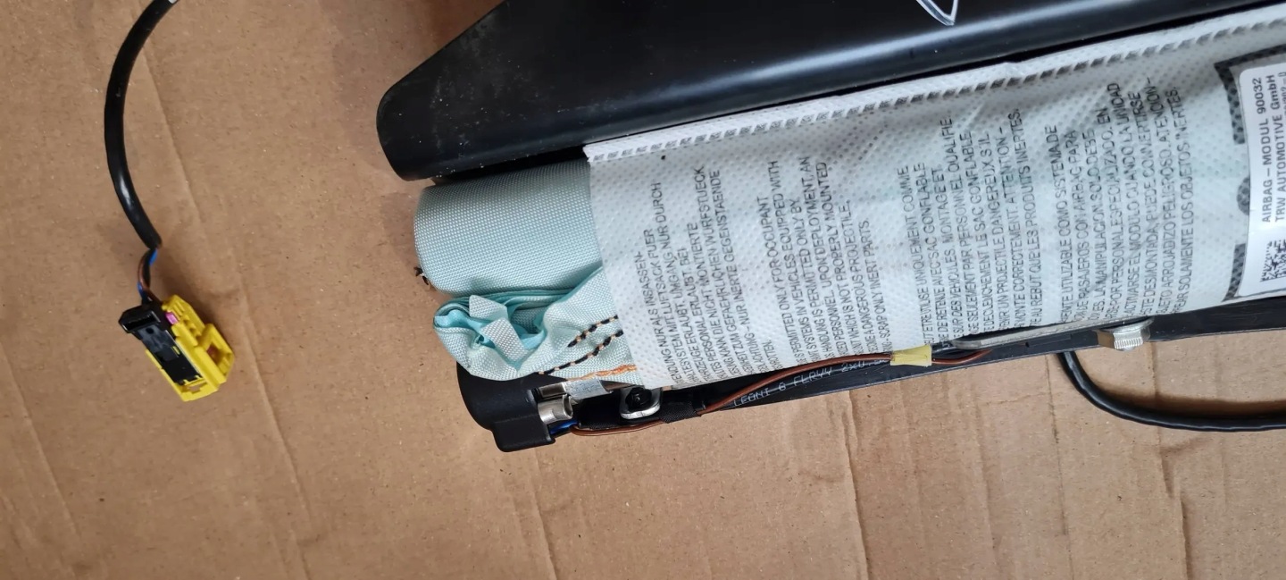 A6 C7 4G LIFT seat airbag right front 4G5880242B A7 4G