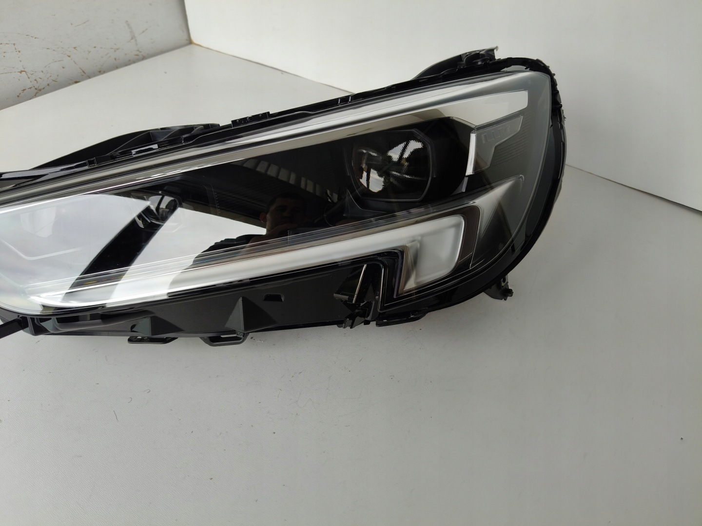 NO-WA- light left REFLEKTOR OPEL INSIGNIA B 20- LIFT FULL LED INTELLI LUX