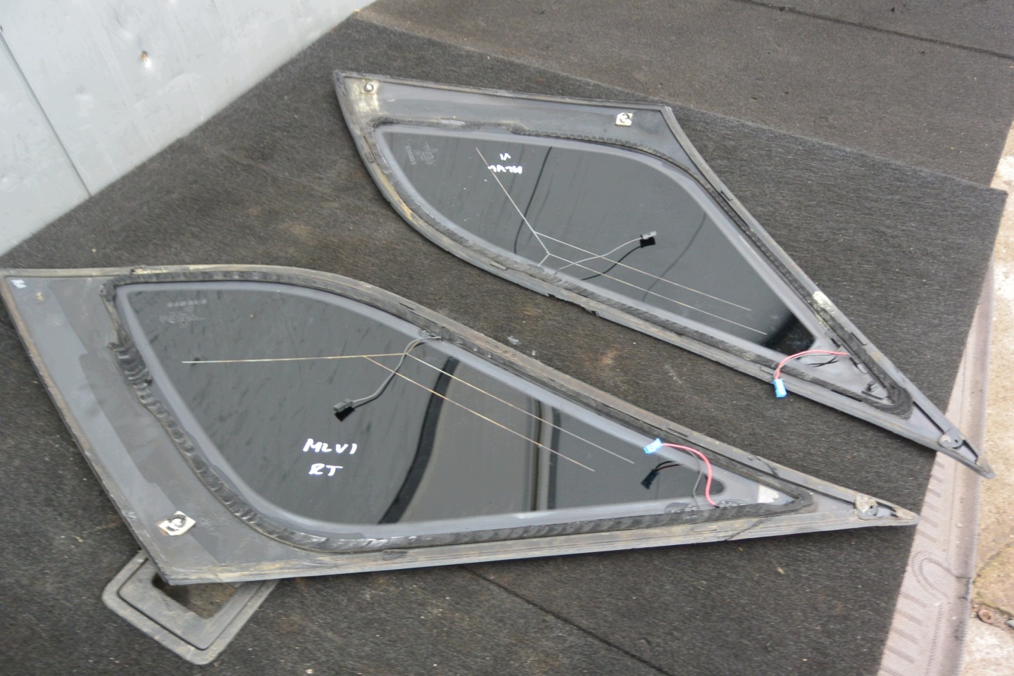 window bodywork right left rear part MERCEDES-BENZ ML-KLASA W164