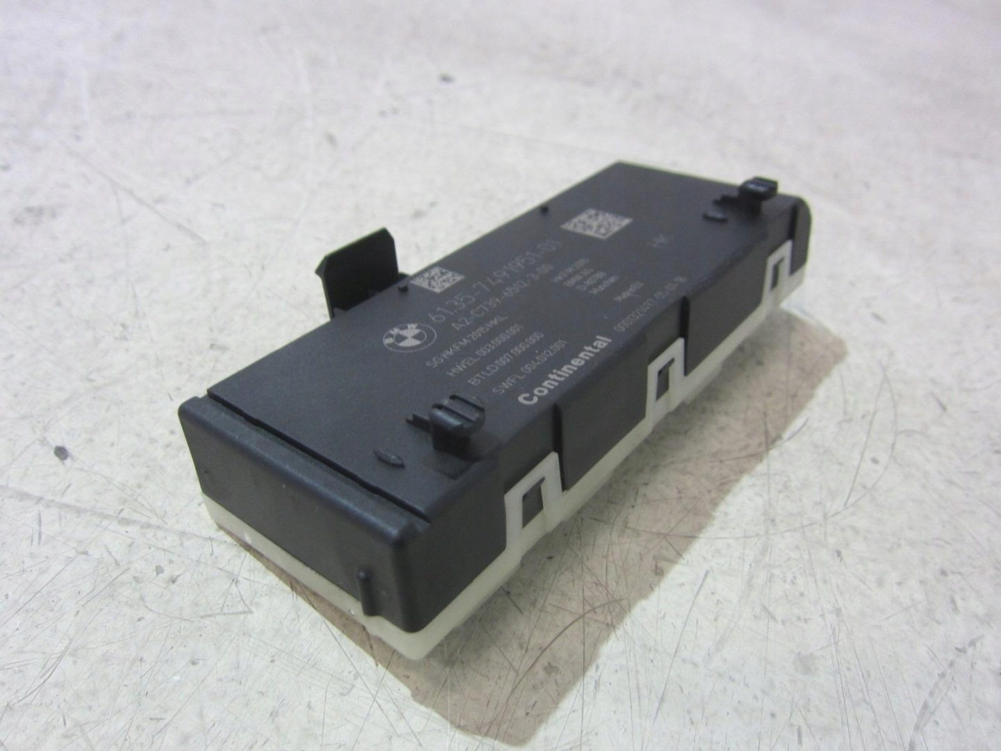 BMW X3 G01 G11 G30 control unit bonnet boot module 7491951 61357491951