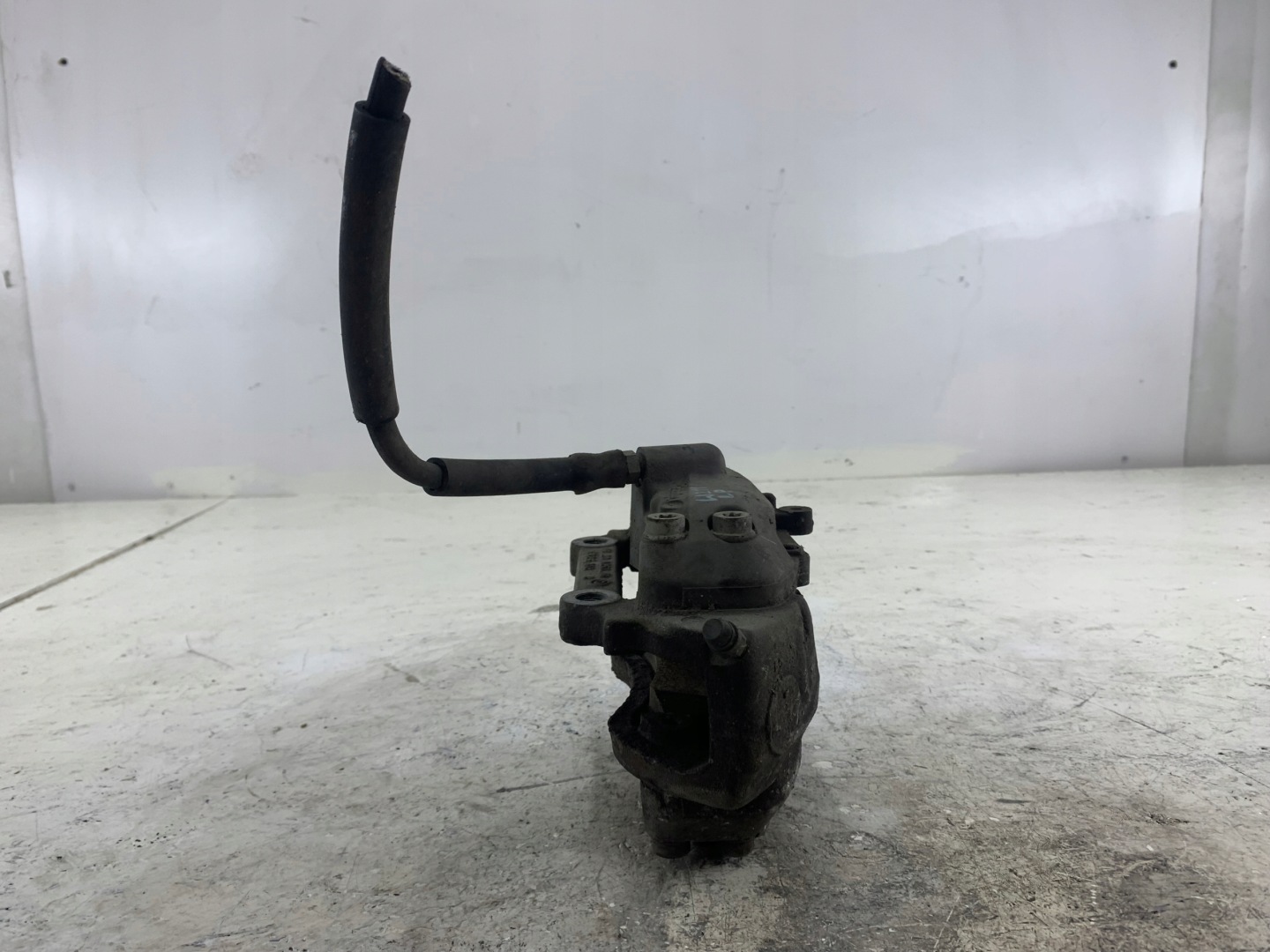 MERCEDES W220 caliper brake left front 20704703