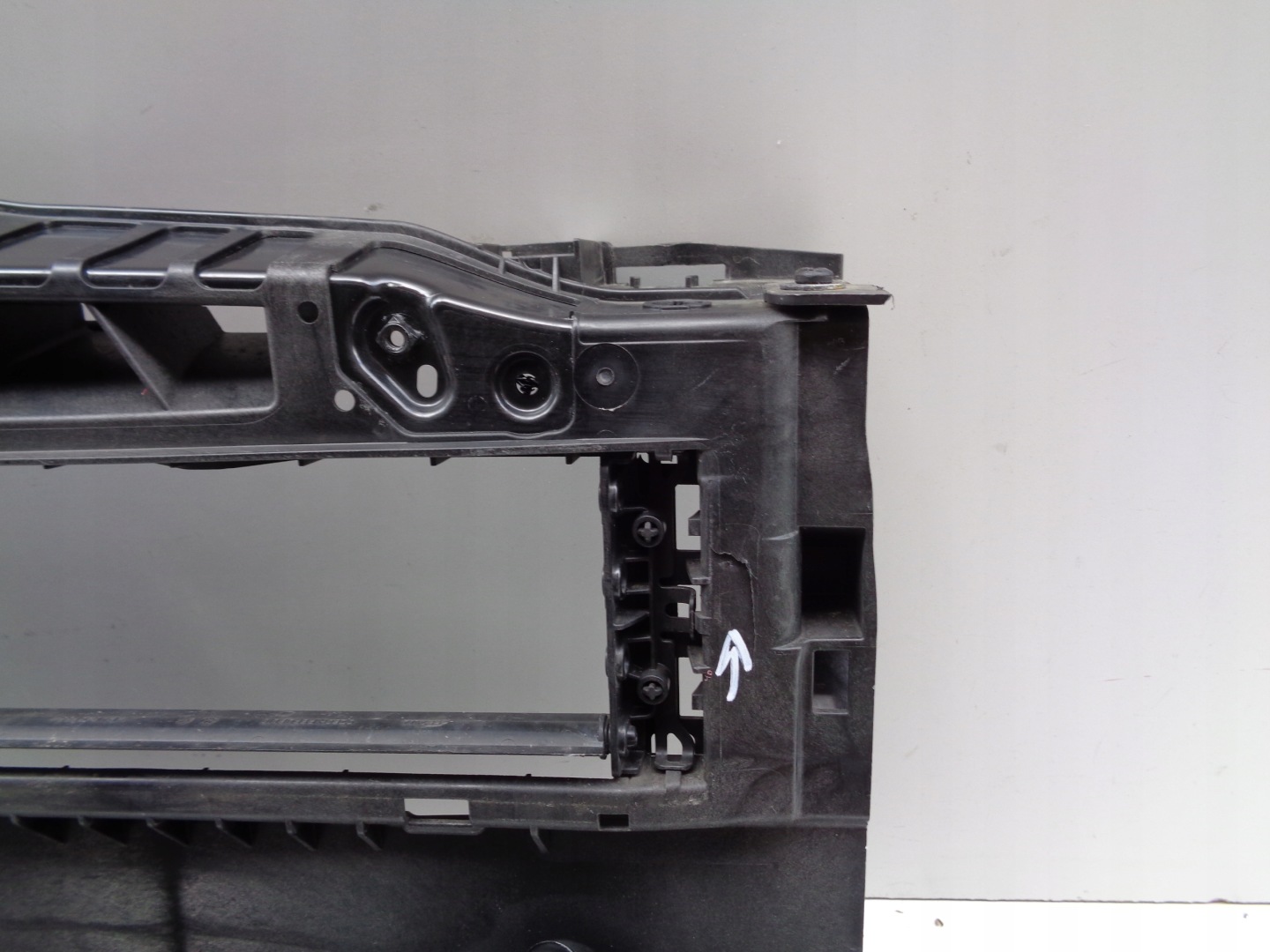bar, wall front FORD FOCUS MK4 18