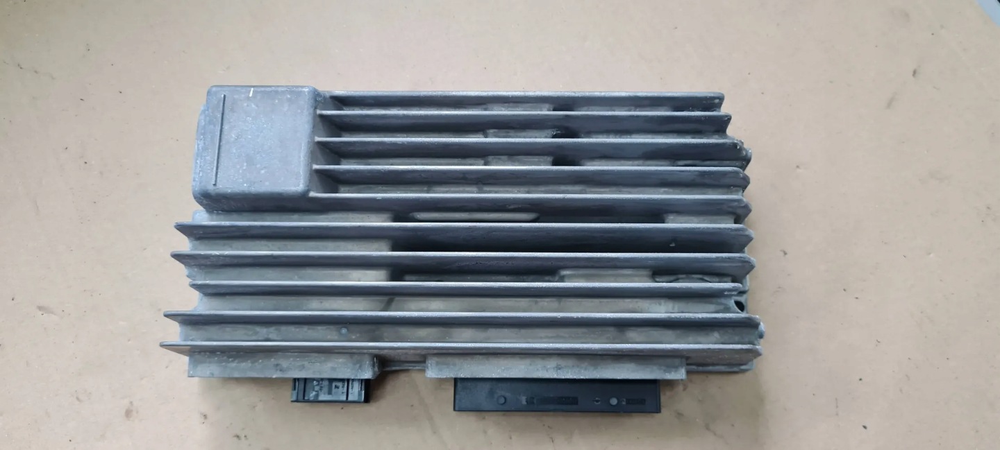 SQ5 8R Q5 amplifier bang OLUFSEN 8T1035223A A4 B8