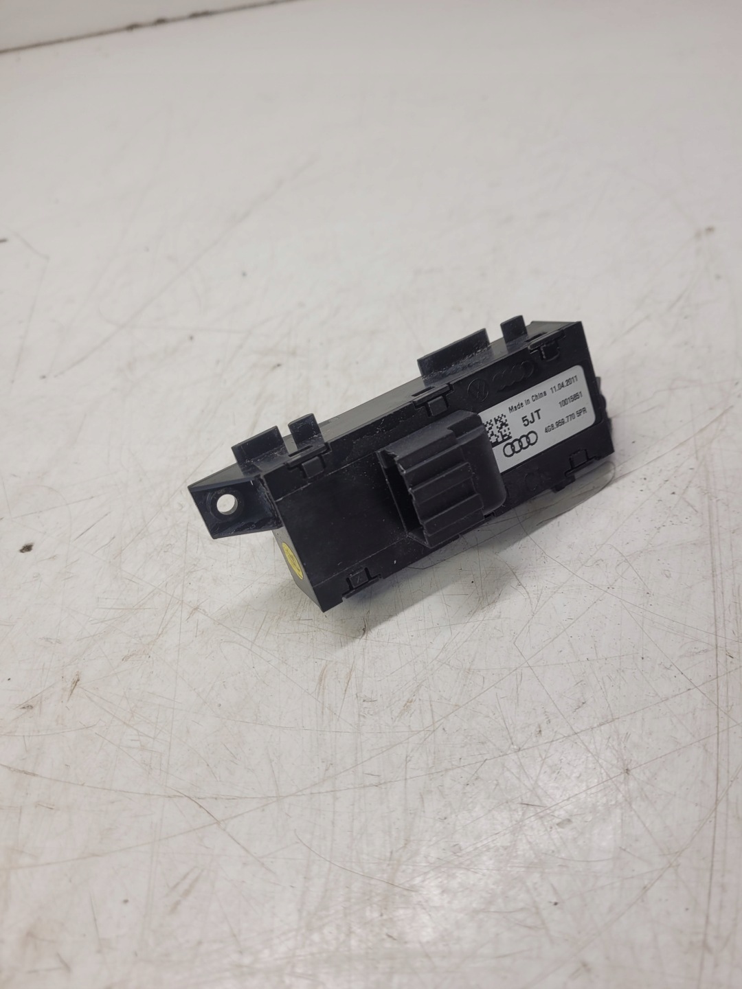 PANEL PAMIECI seat right front AUDI A7 4G8959770