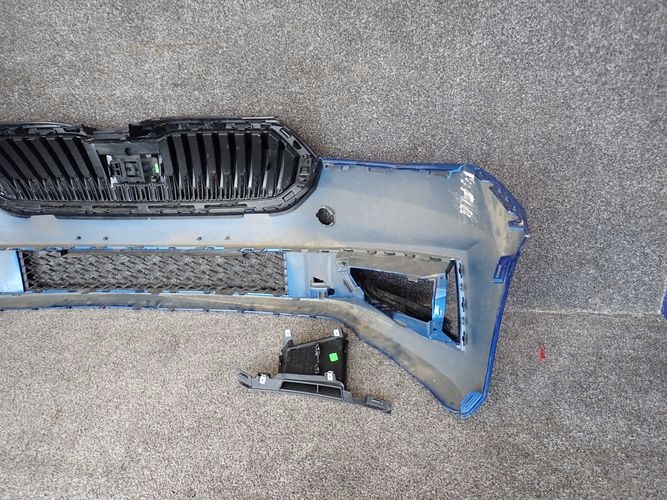 SKODA FABIA IV FRONTSTOSSSTANGE VORNE AIR LUFT