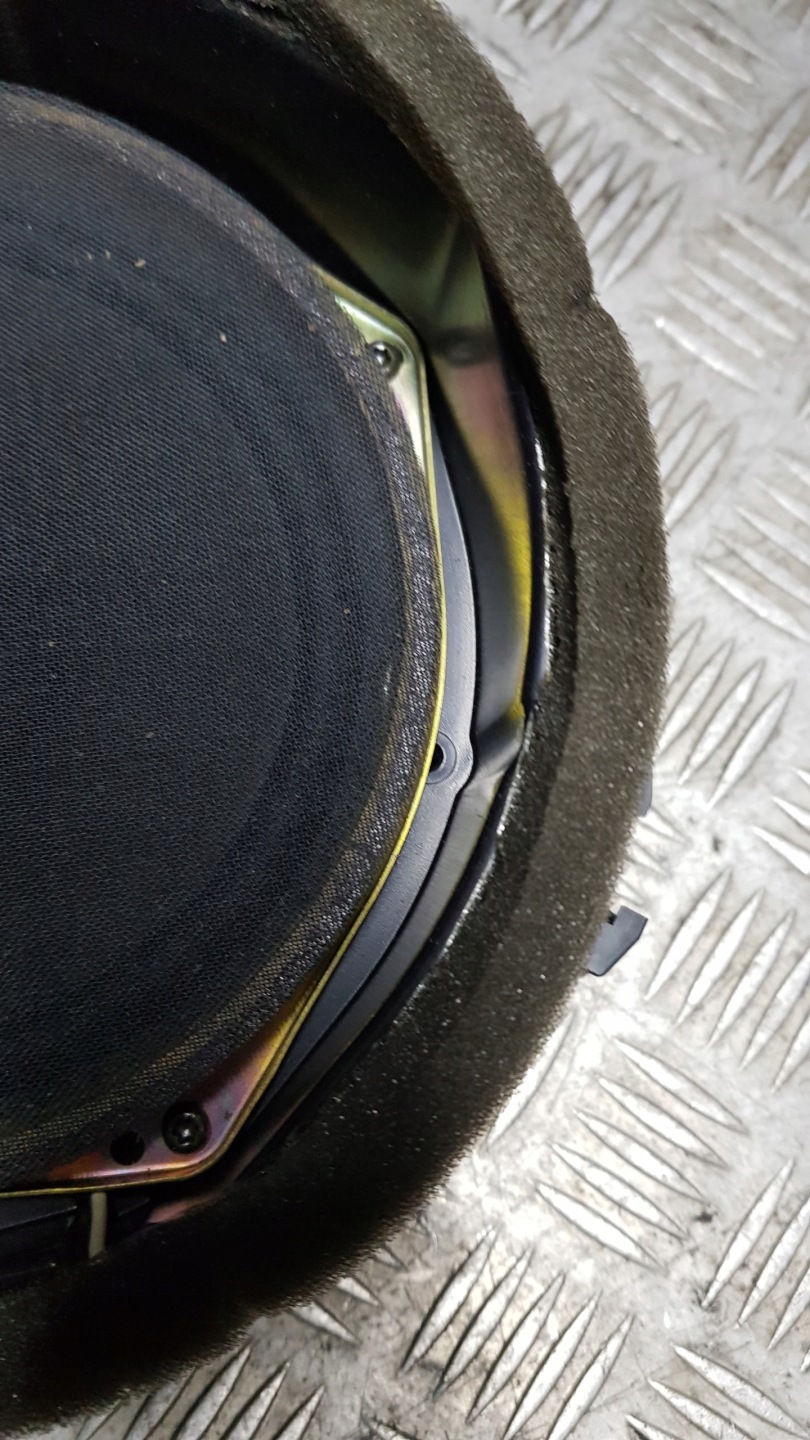 MERCEDES W163 ML speaker left front