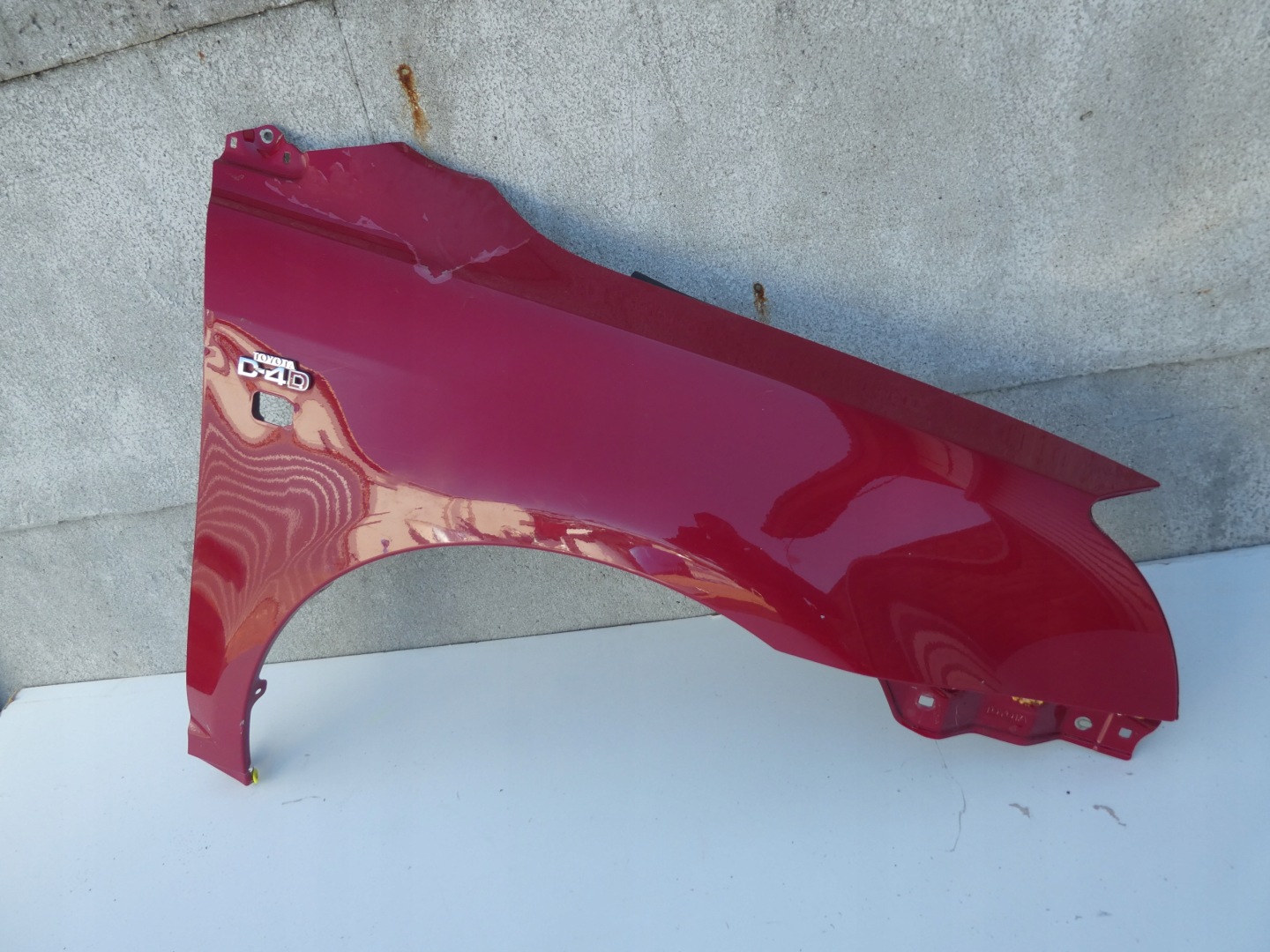 fender front front TOYOTA AVENSIS T25 right