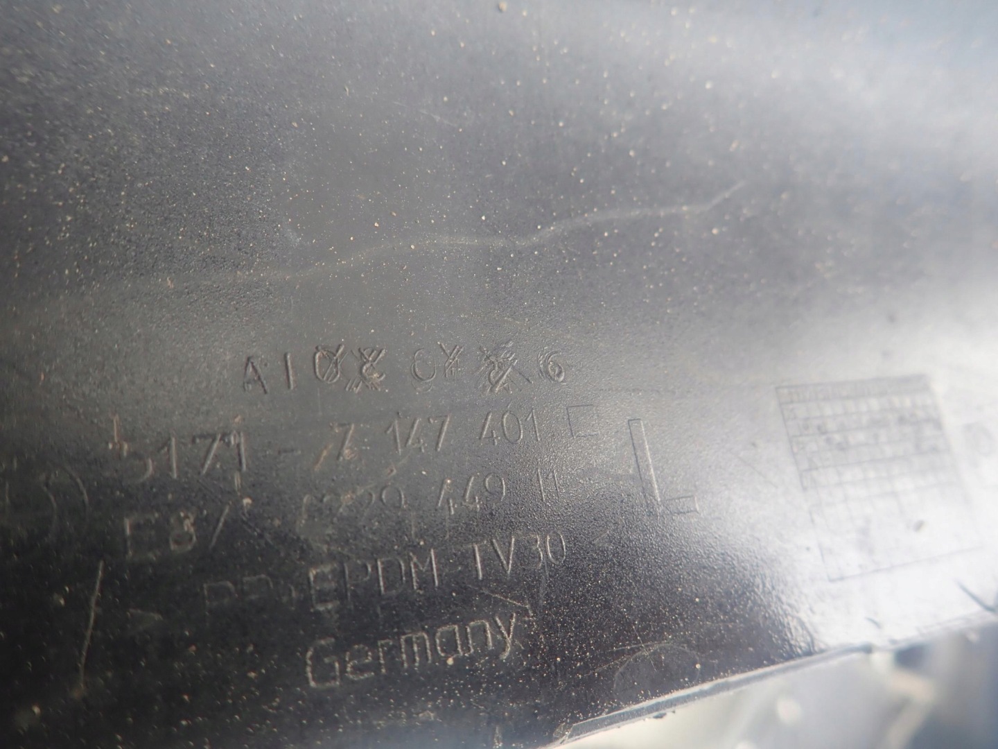 BMW 1 E87 04- threshold left moulding threshold left