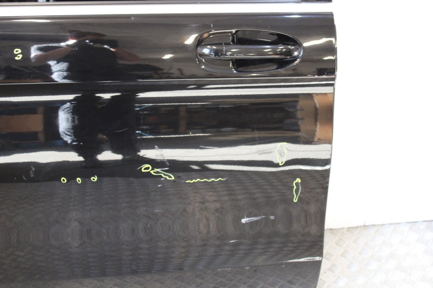 door right rear part right rear. complete MERCEDES V-class W447 2023