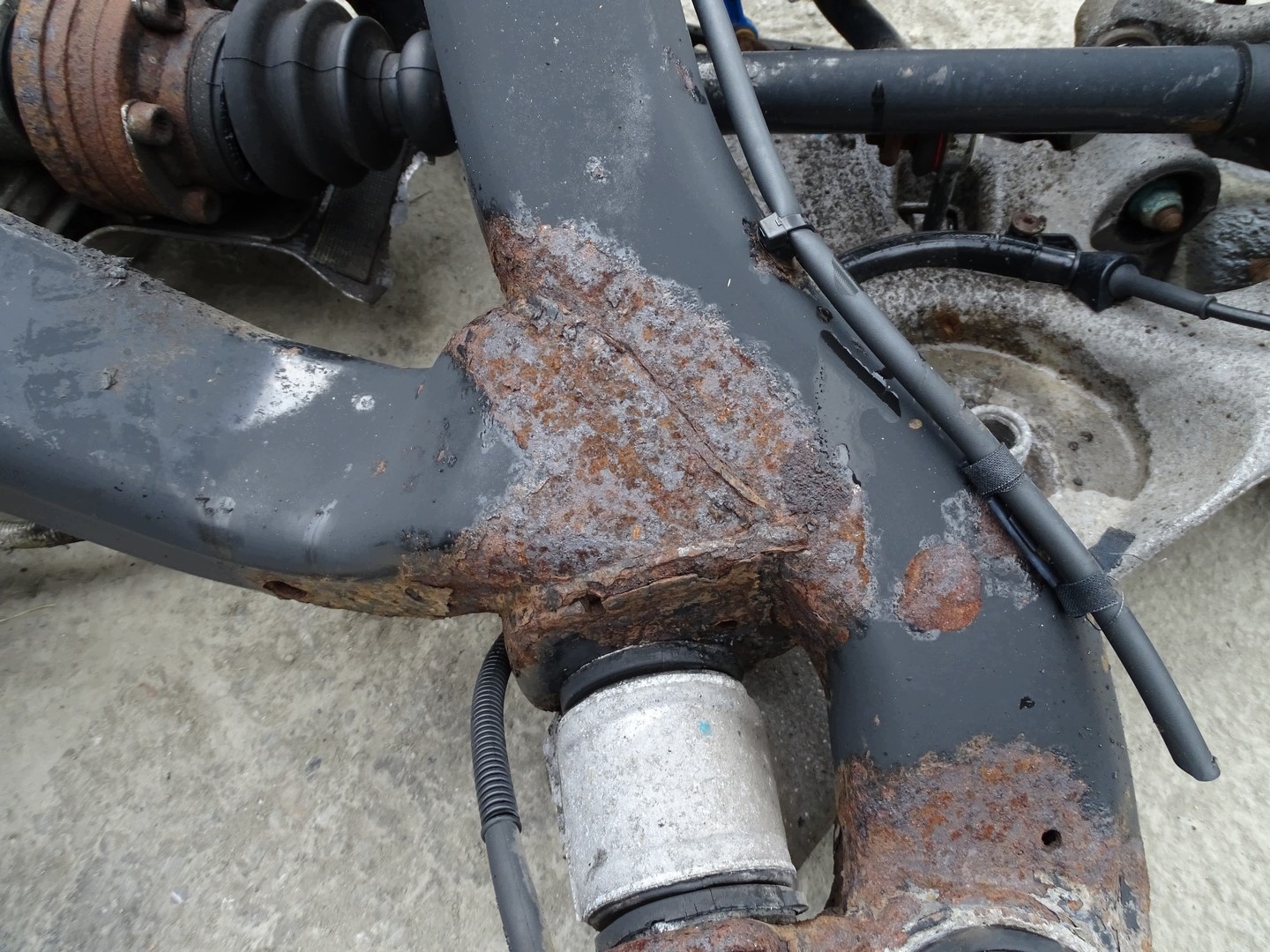 subframe axle beam sususpension rear part rear. complete AUDI S4 RS4 B7 4.2 QUATTRO 8E0