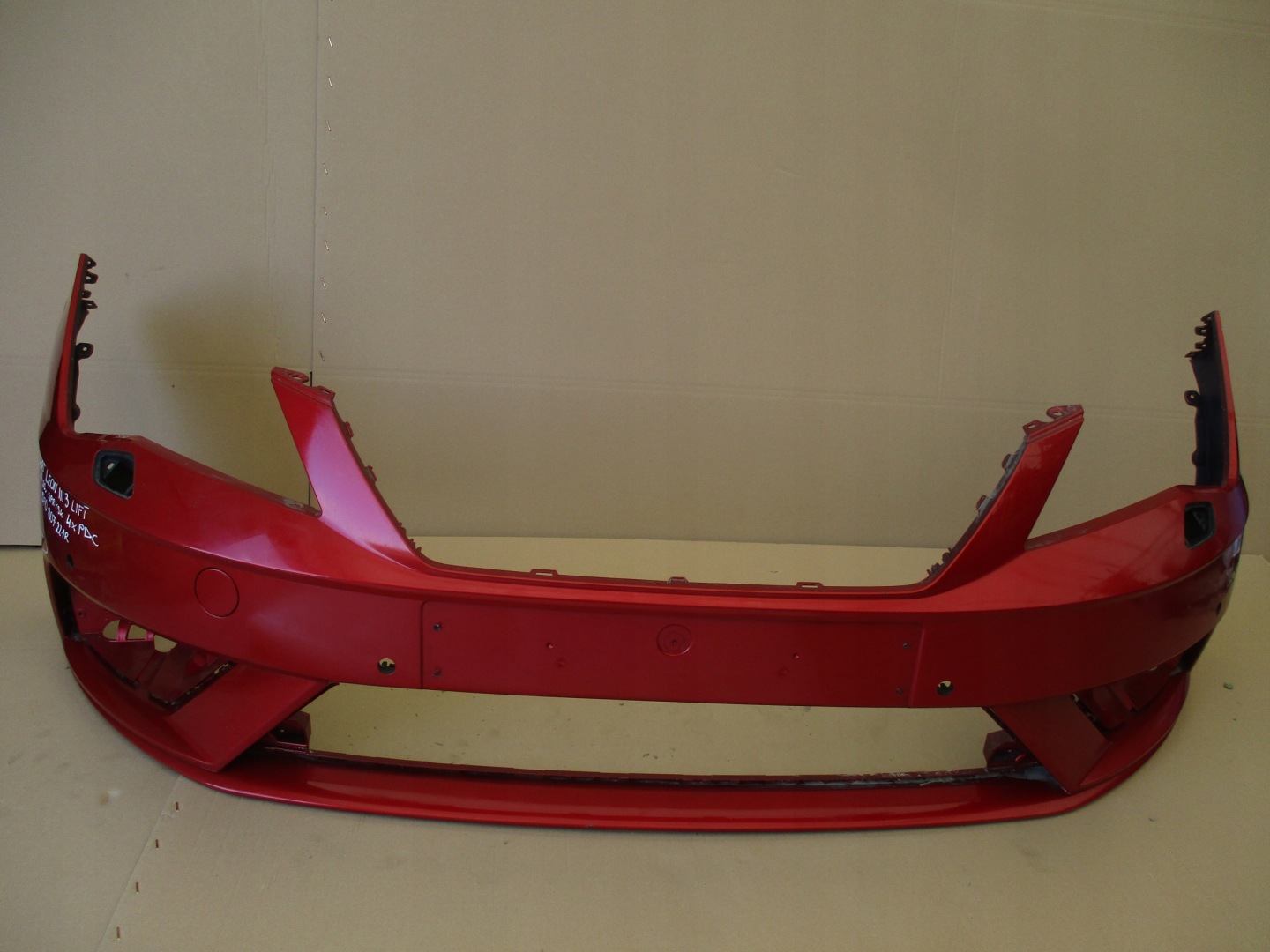 bumper front front Seat Leon 3 III lift 17-20r washer 4xPDC 5F0807221R