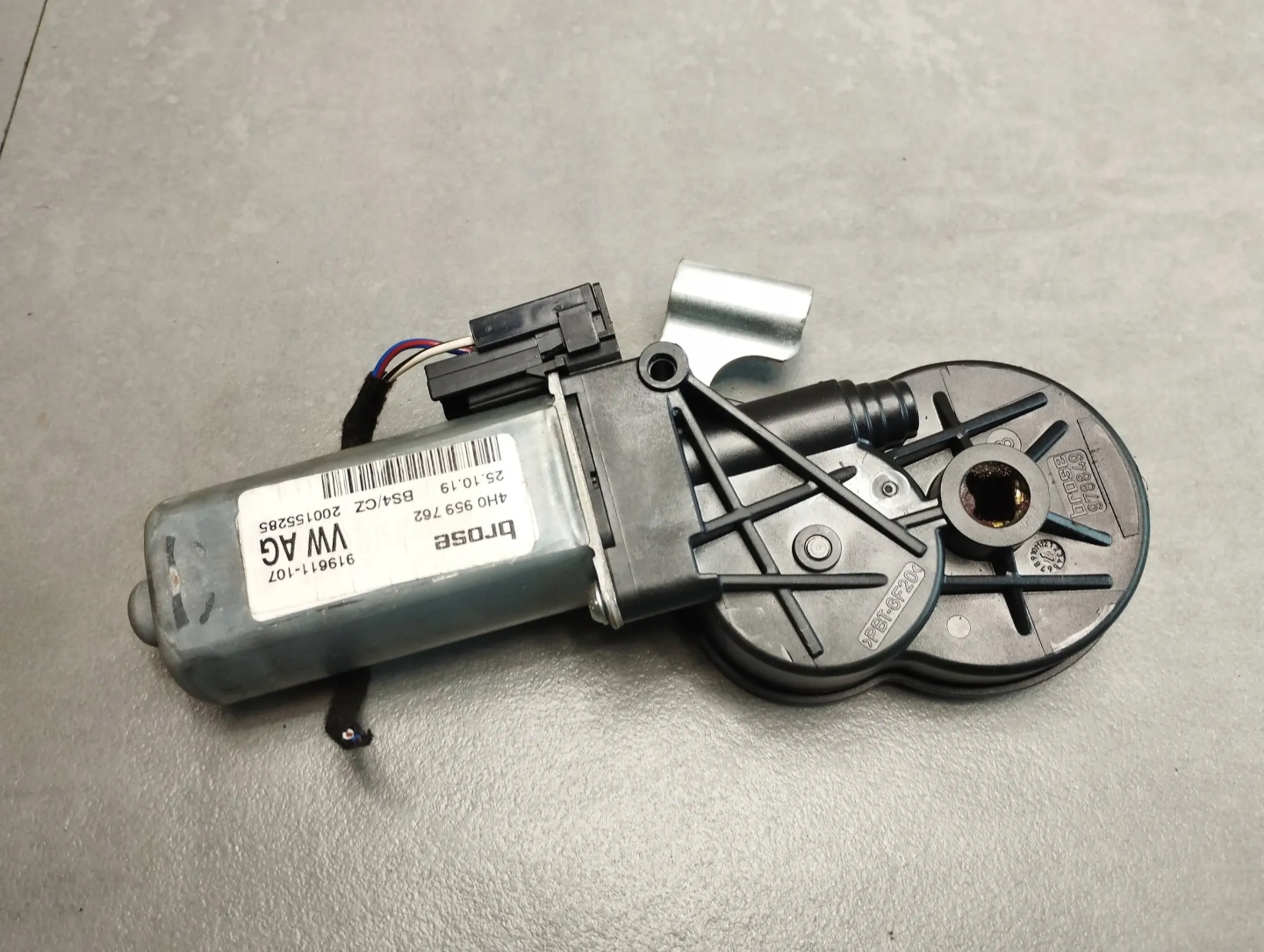 Skoda Superb 3V mini motor control OPARCIA 4H0959762