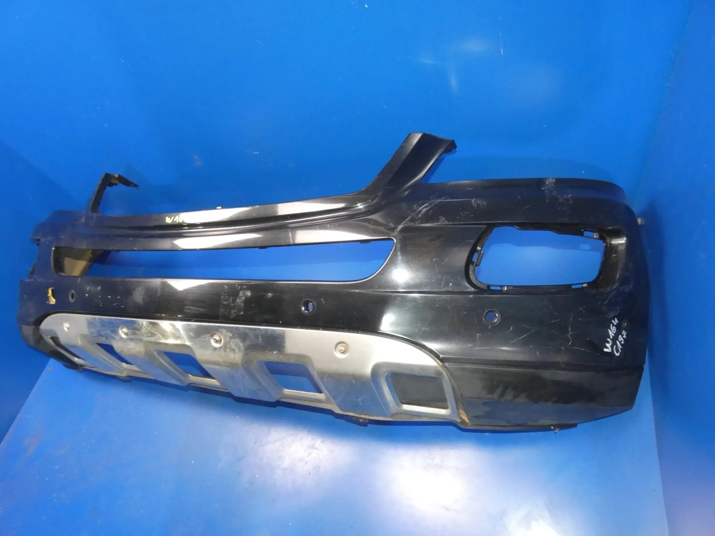 MERCEDES ML W164 bumper front front below sensors PDC CHROM
