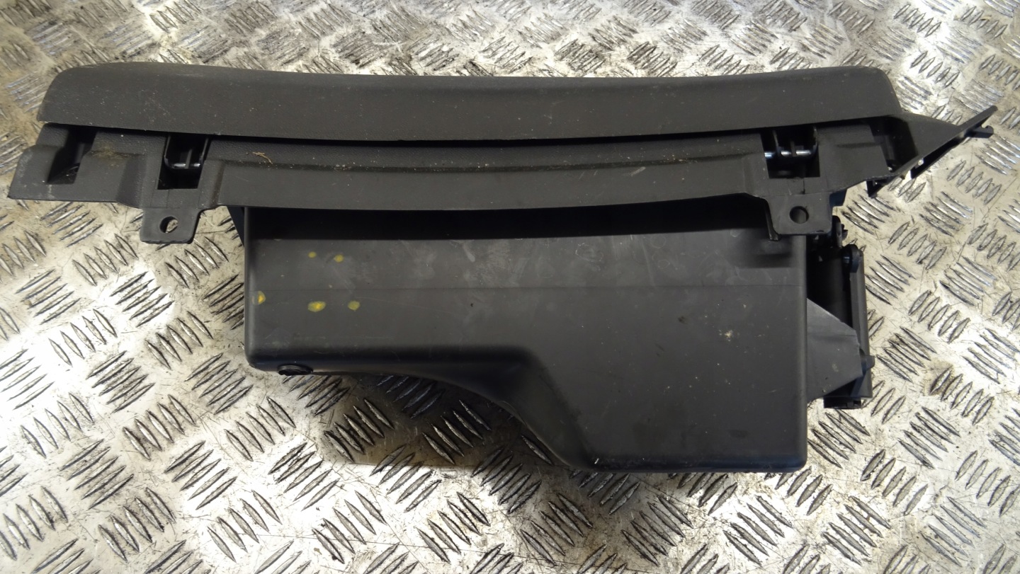 pretinac suvozača suvozača Opel Corsa E 39013999