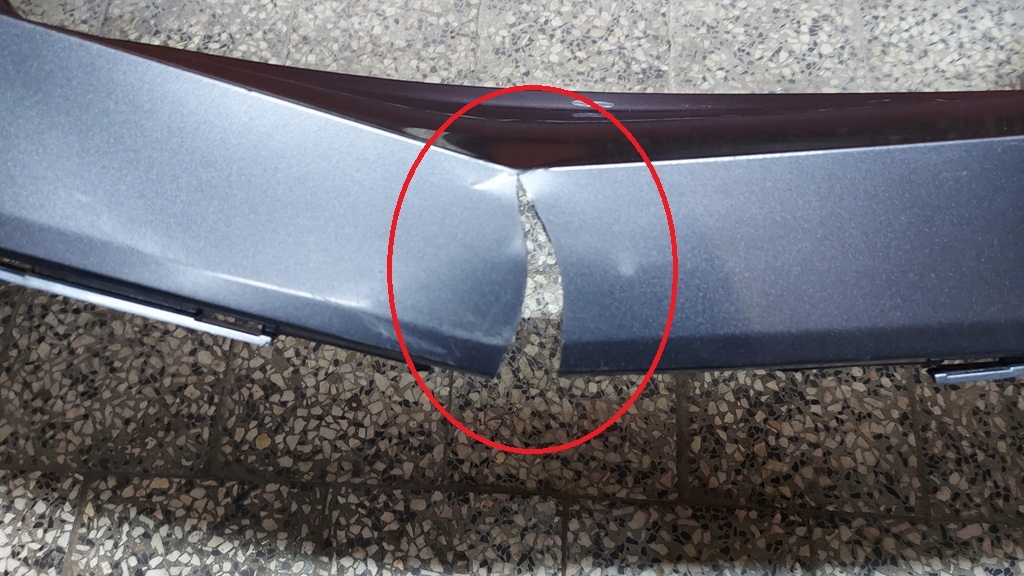 bumper rear part rear TOYOTA PRIUS IV