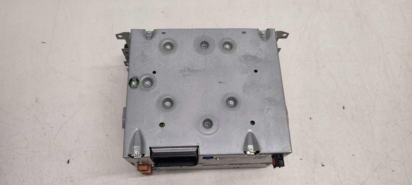 Czytnik naped der Navigation BMW E90 E91 LIFT