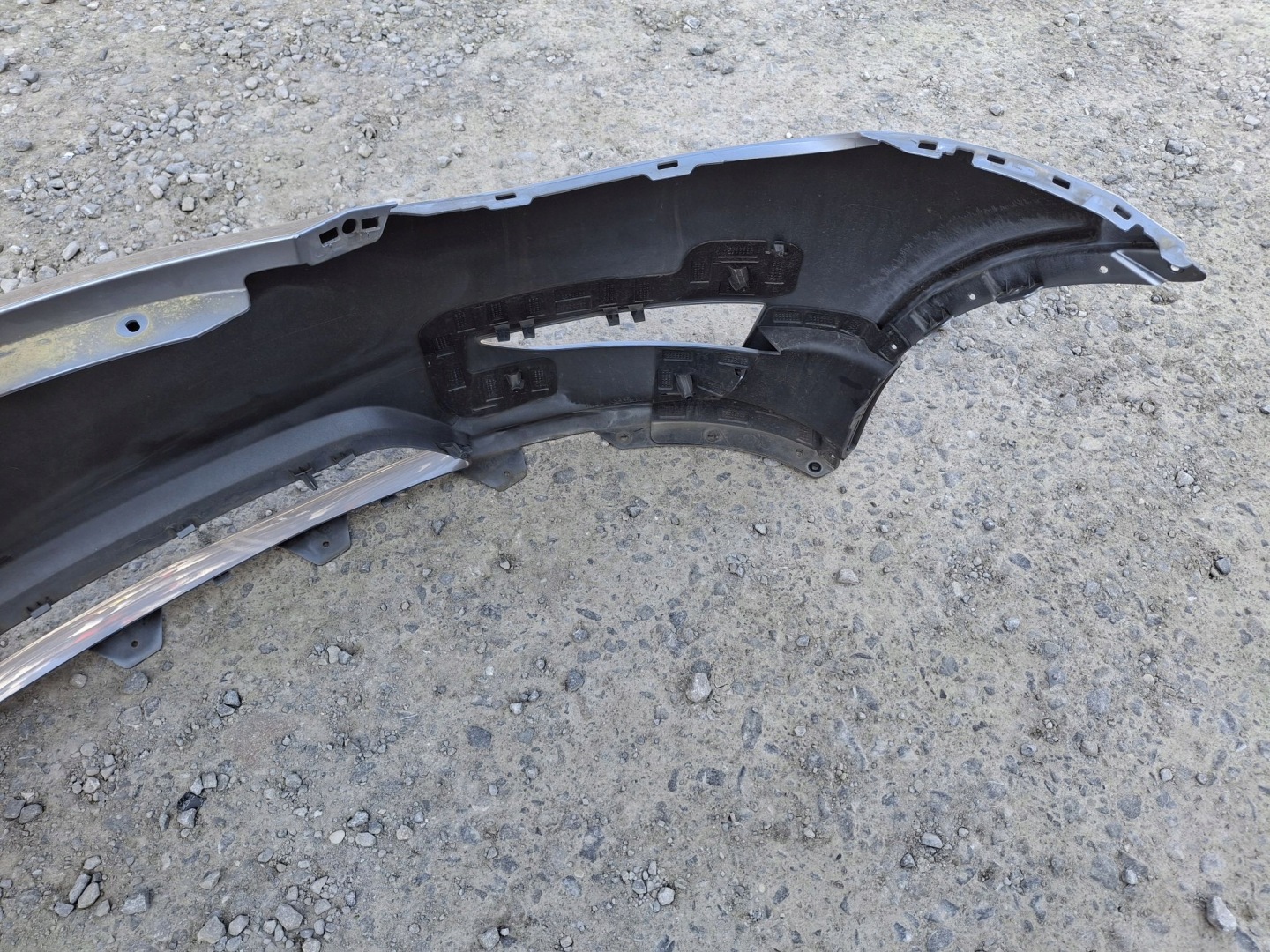front bumper TESLA MODEL Y 2020R->