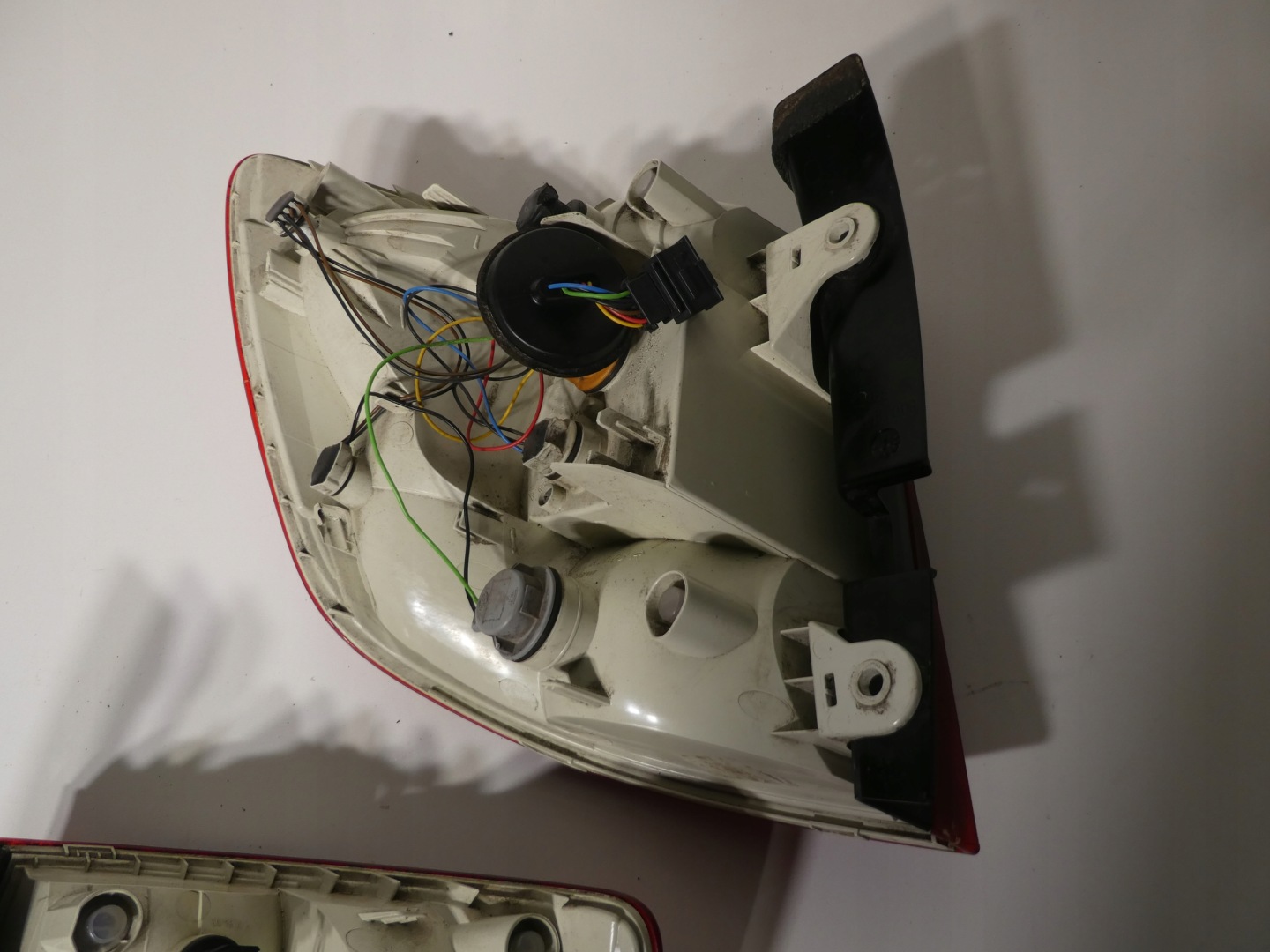 SKODA SUPERB II KOMBI lights rear part right left KOMPLET