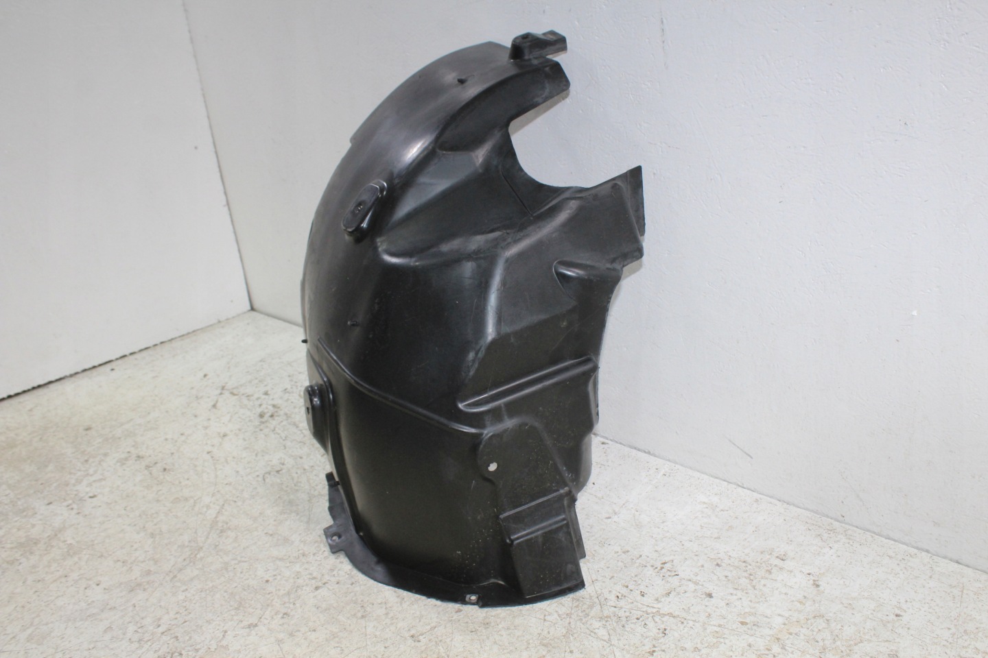 Mercedes Sprinter W907 mudguard left front A9076845505